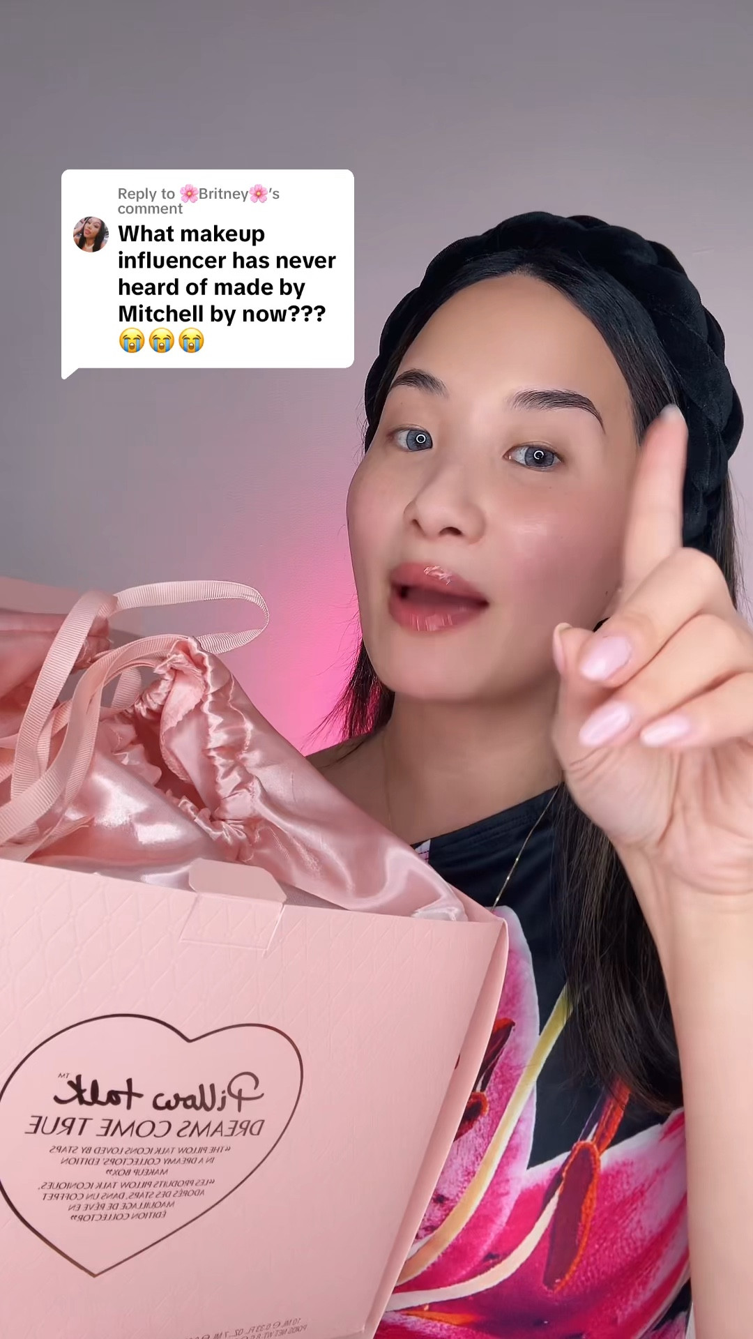 Charlotte Tilbury Limited Edition Makeup Kit! 

#LTKGiftGuide #LTKHoliday #LTKBeauty