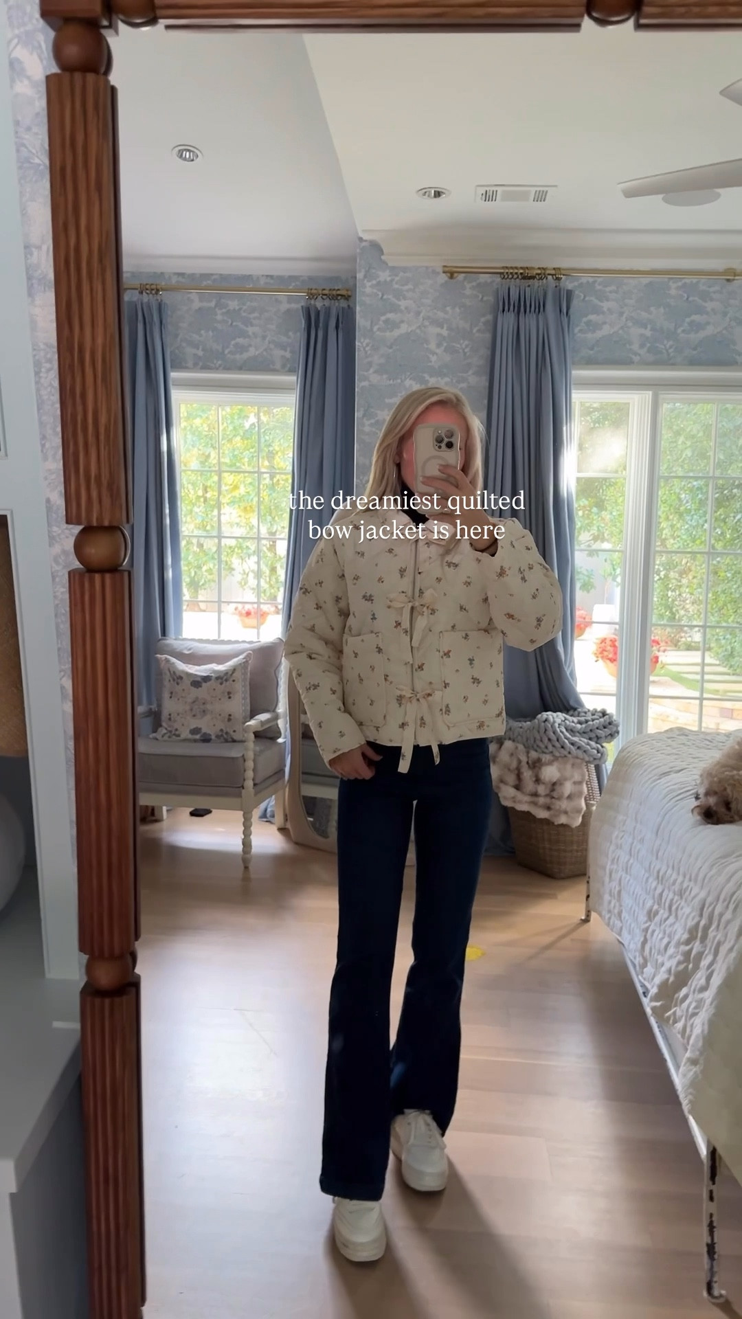 The cutest quilted bow jacket…. soft, cozy, and finished with the sweetest little details that make even the simplest outfit feel special 🎀 I can’t even! 



#BowDetails #CozyLayers #EverydayCute