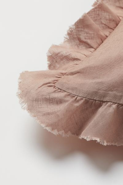 Linen cushion cover | H&M (UK, MY, IN, SG, PH, TW, HK)