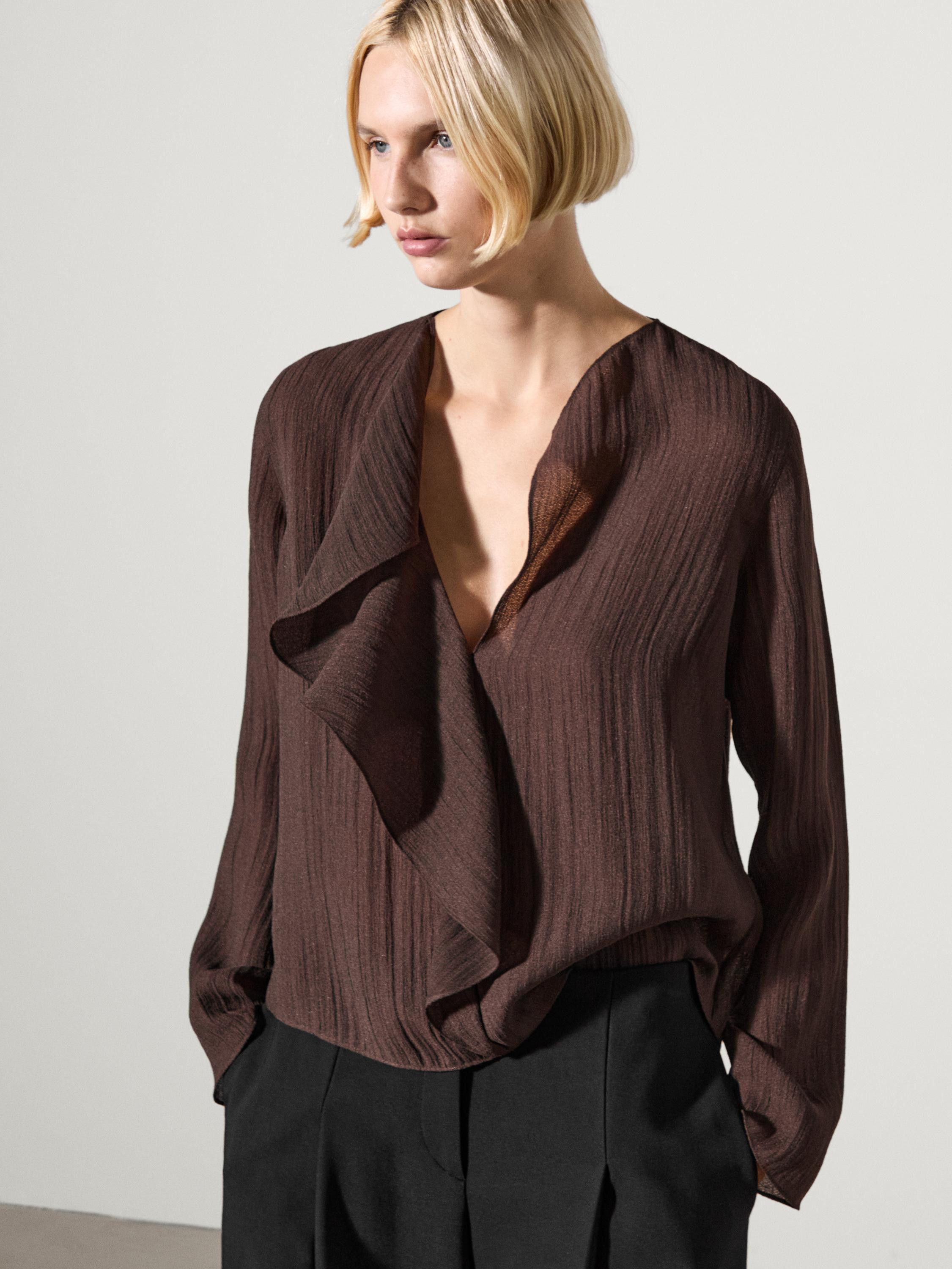 Ruffled V-neck shirt | Massimo Dutti US