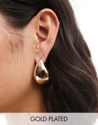 Pieces oversized chunky droplet earrings in gold | ASOS (Global)