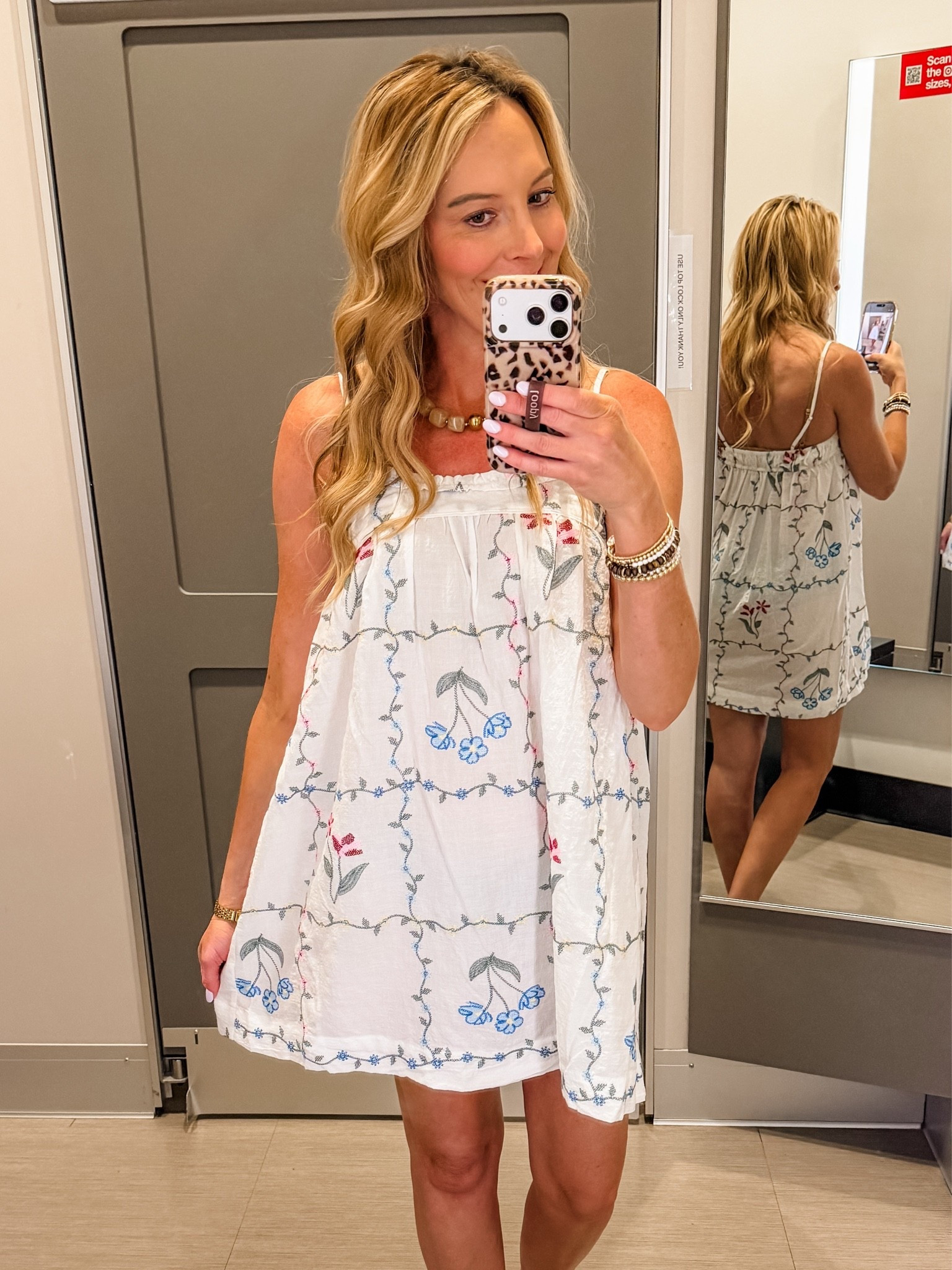 Target has some of the cutest floral summer dresses out. These are perfect for vacation, brunch, dinner… really anything! I’m wearing a small. 

Dress | dresses| maxi dress | dress with pockets | vacation dresses | floral dresses | beach | dinner | brunch | @Target

#LTKootd #LTKmomlife #LTKTravel