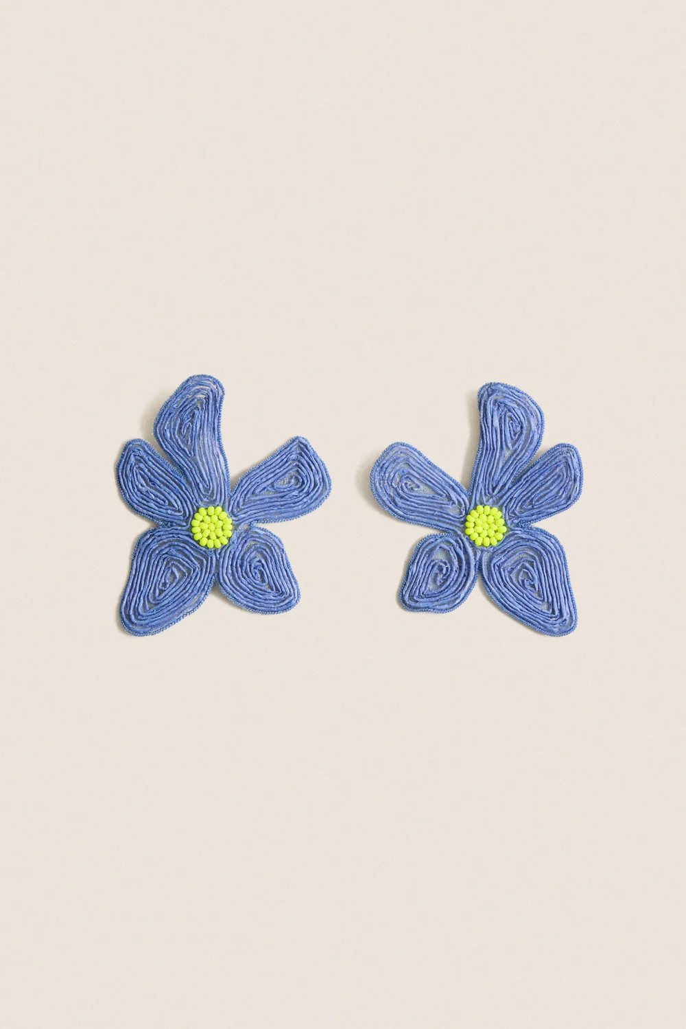 Blues Azul Earrings | Tuckernuck (US)