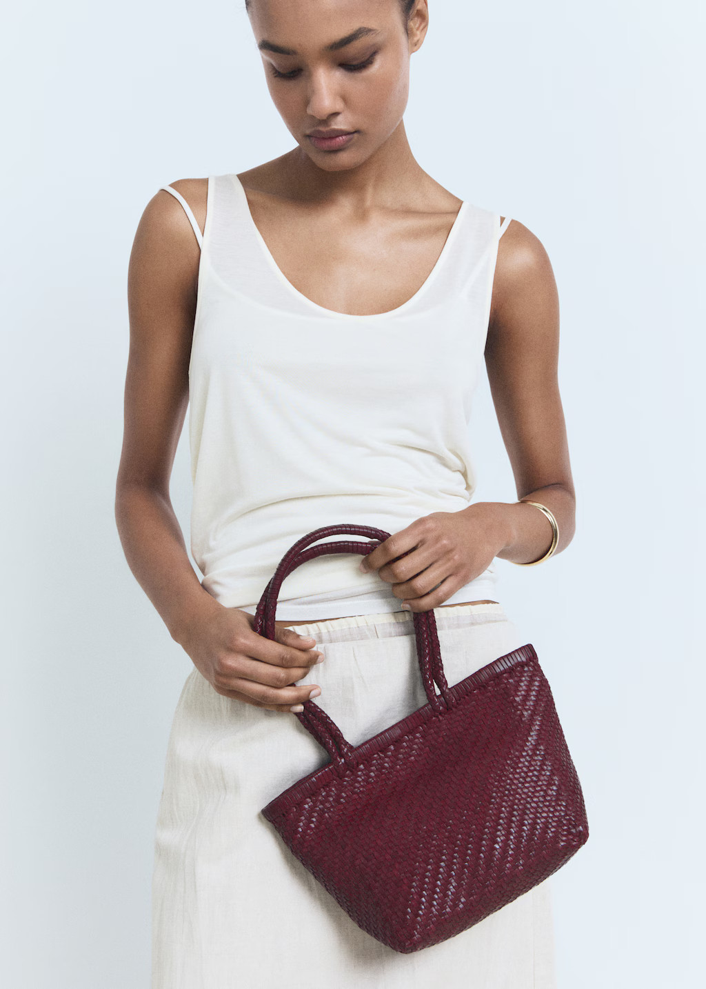 Braided leather shoulder bag - Women | MANGO United Kingdom | MANGO (UK)