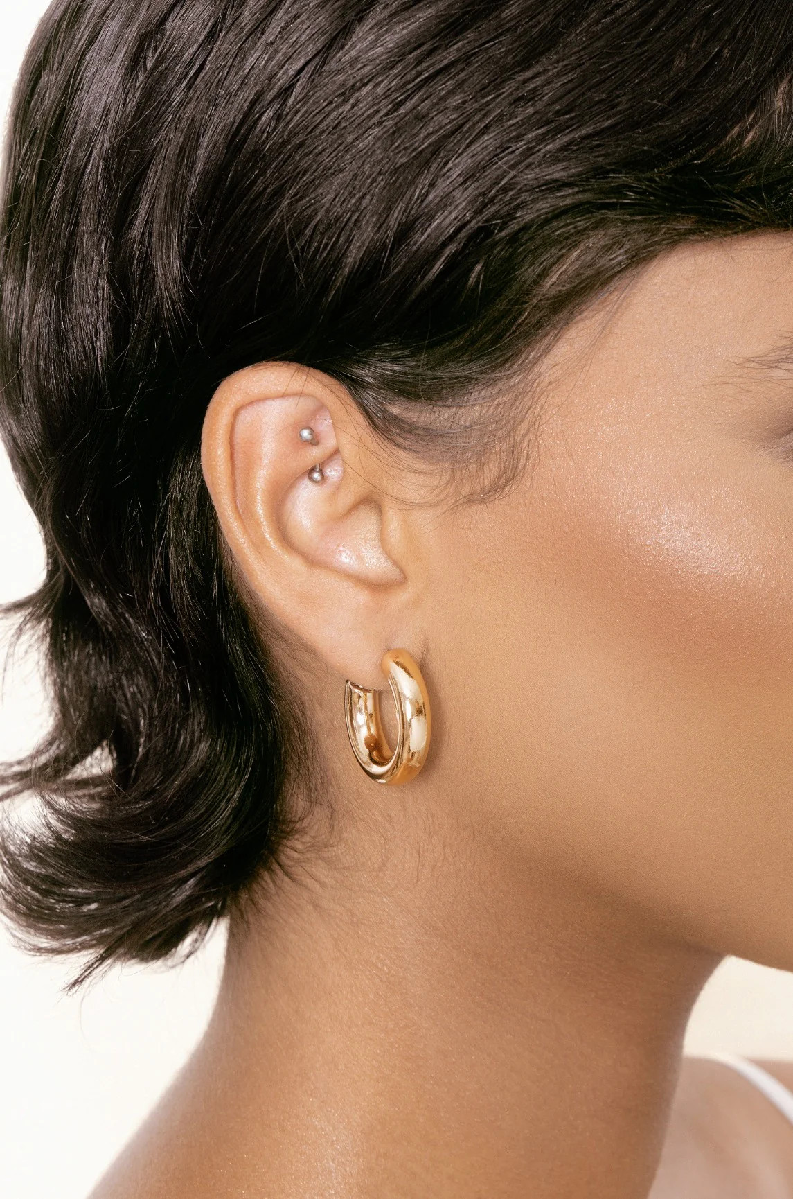 Small Thick Classic Hoops | Ettika