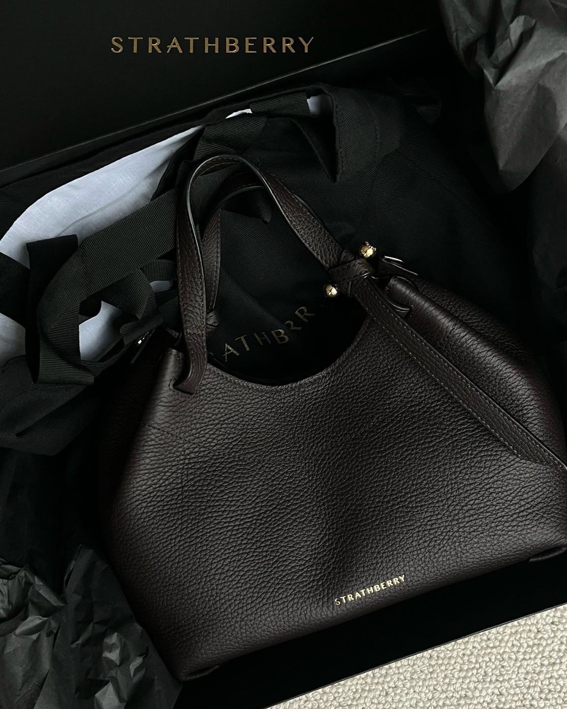 Strathberry Barra mini bag in espresso

#LTKitbag #LTKstyletip #LTKSeasonal