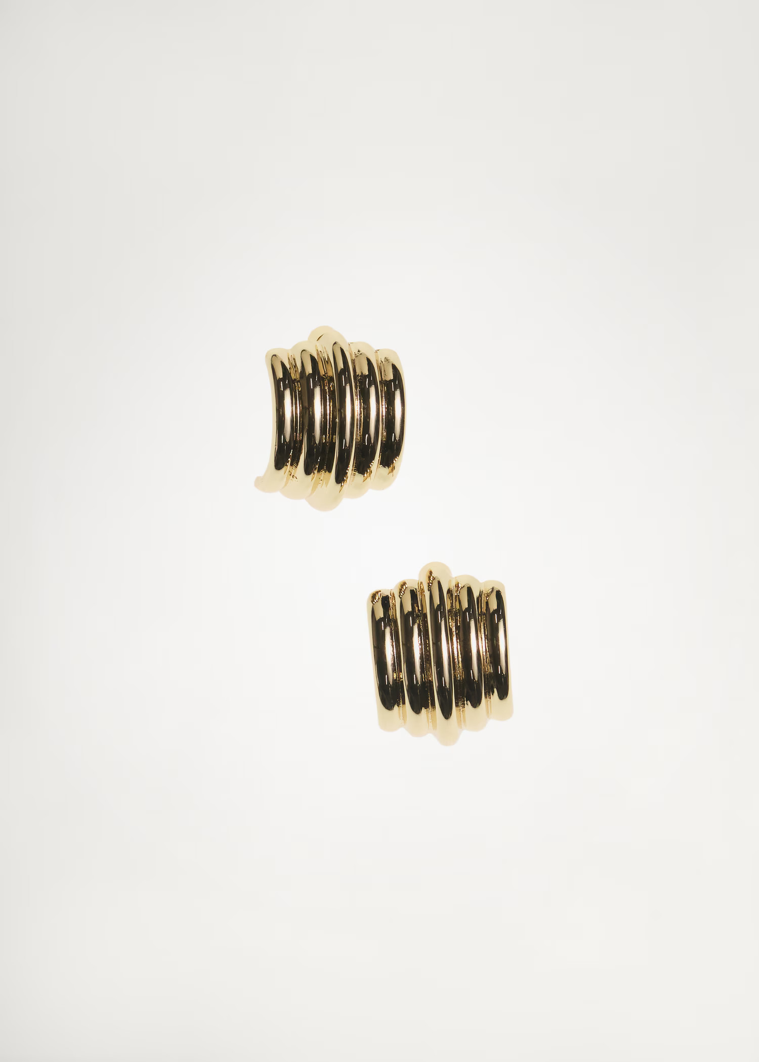 Relief earrings - Women | MANGO USA | Mango (US/MX/AU)