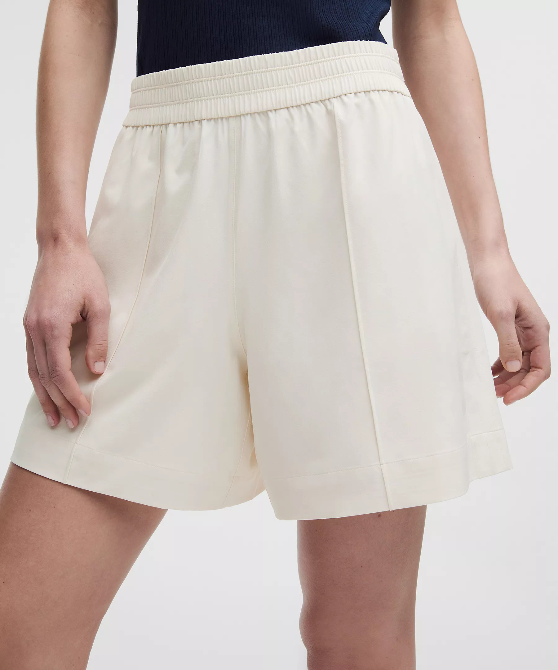 Breezily Mid-Rise Short 6" | lululemon (CA)