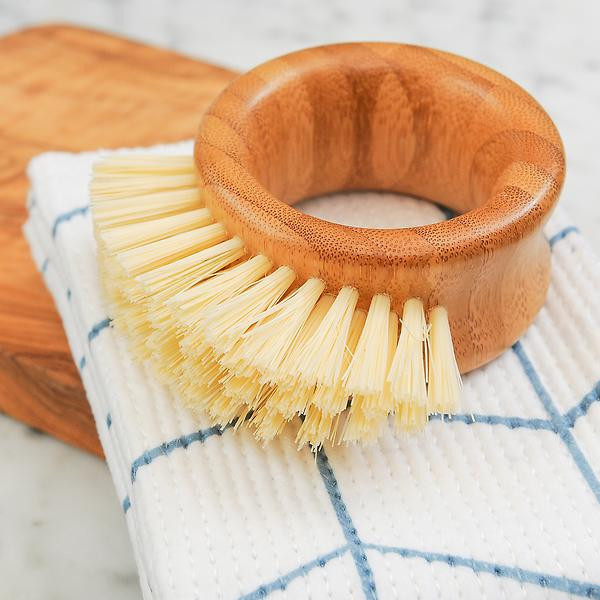 Full Circle Ring Vegetable Brush | The Container Store