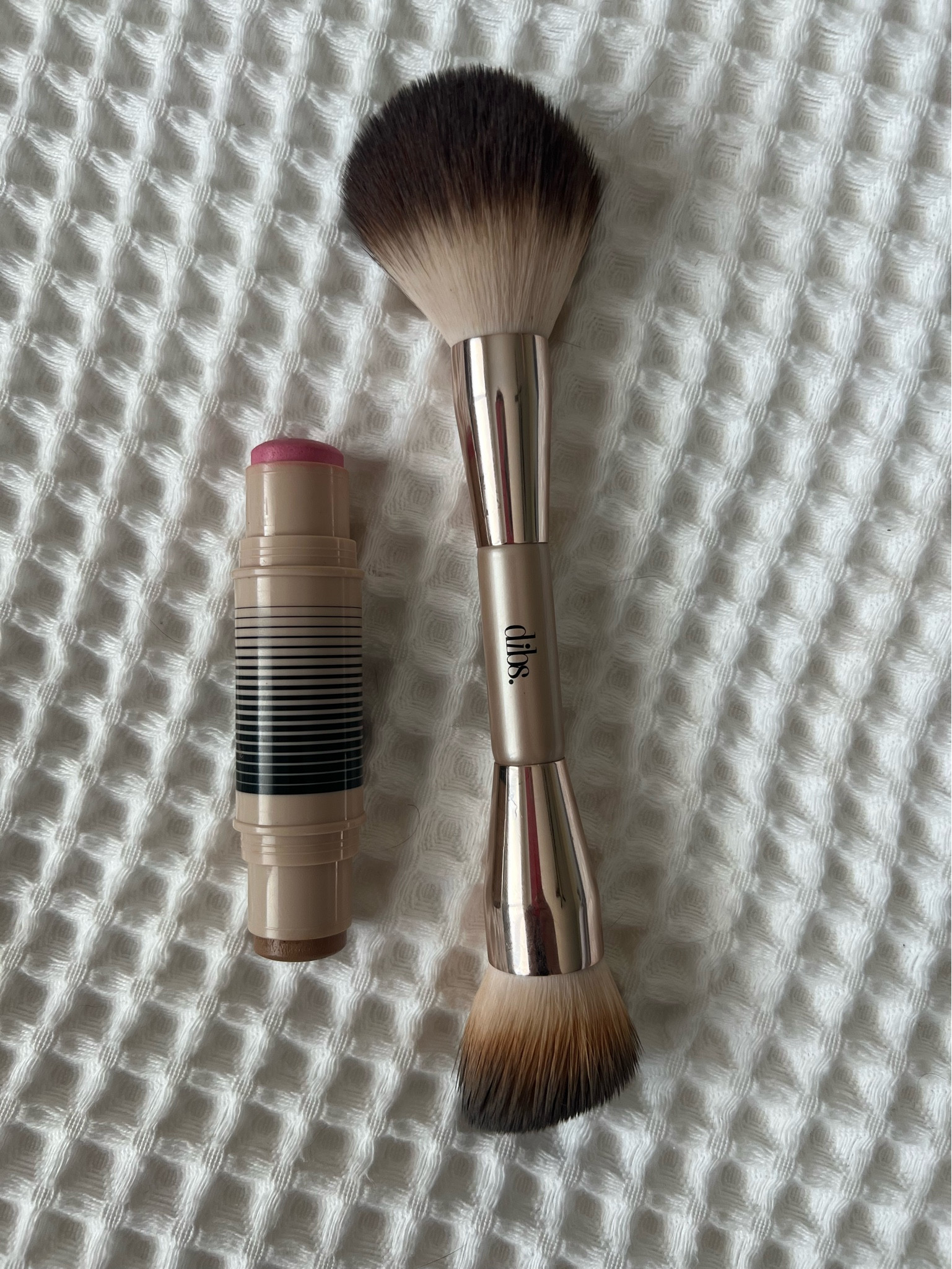 Dibs Beauty
Loving this Duo brush from Dibs Beauty. 
I have the Desert Island duo stick in 2.5
This blush/bronzer stick goes a long way. It goes on creamy and blends so well with the duo brush. The brush is perfect for setting, blending, and building. 
#dibsbeauty #dibsblushstick #beautyproducts #beauty #makeup

#LTKFind #LTKunder50 #LTKbeauty