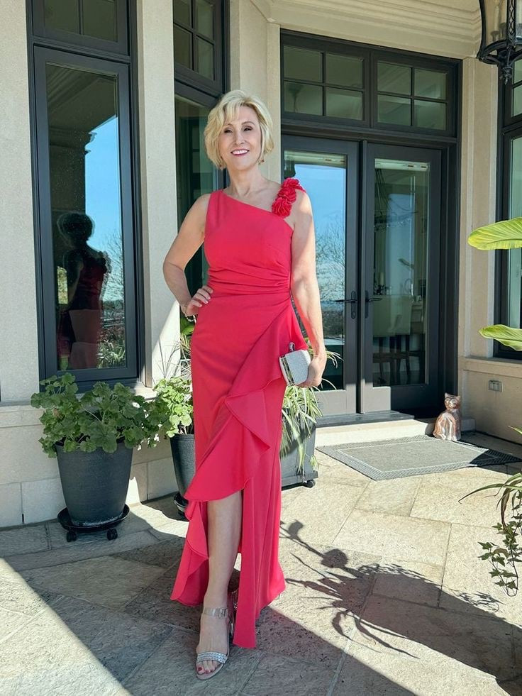 This stunning ruffle front gown feels like the perfect mix of classic and eye-catching, and the coral color says summer!
It’s soft and feminine without being over the top. You can get this from @alexevenings
Use my code Fabulousafter40 for 15% OFF.
🩷Scroll down to shop & follow for more


#LTKSeasonal #LTKOver40 #LTKWedding