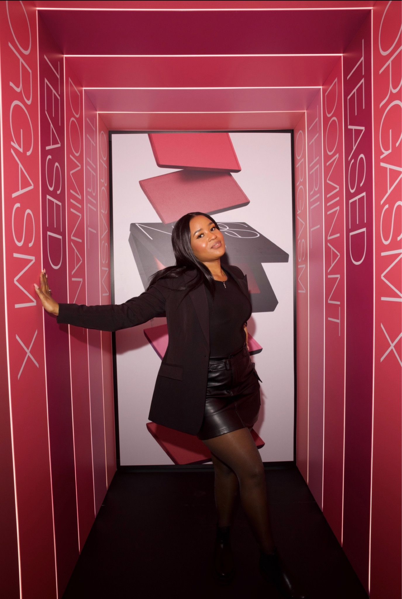 Summer Business Event Outfit Smart Casual all black outfit.
Black Blazer
PLT pretty little thing leather skirt
10 denier tights 
Black bodysuit top 
Black boots 

#smart #casual #allblack #boots #leatherskirt 

#LTKstyletip #LTKsummer #LTKmodest