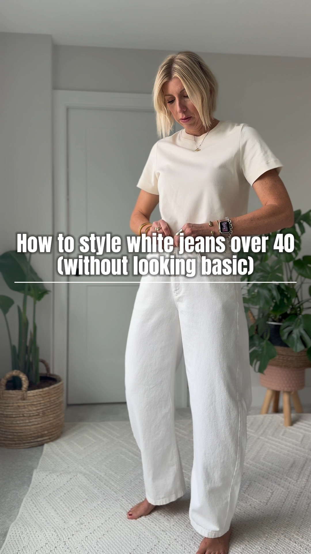 This white denim look is simple, elevated, and quietly powerful.
Exactly what you need for Spring.
wearing my tts 6 in the jeans + size medium in the jacket (I like to size up in my outerwear to be able to layer and have a loose fit👍🏻)

#LTKStyleTip #LTKFindsUnder100 #LTKOver40