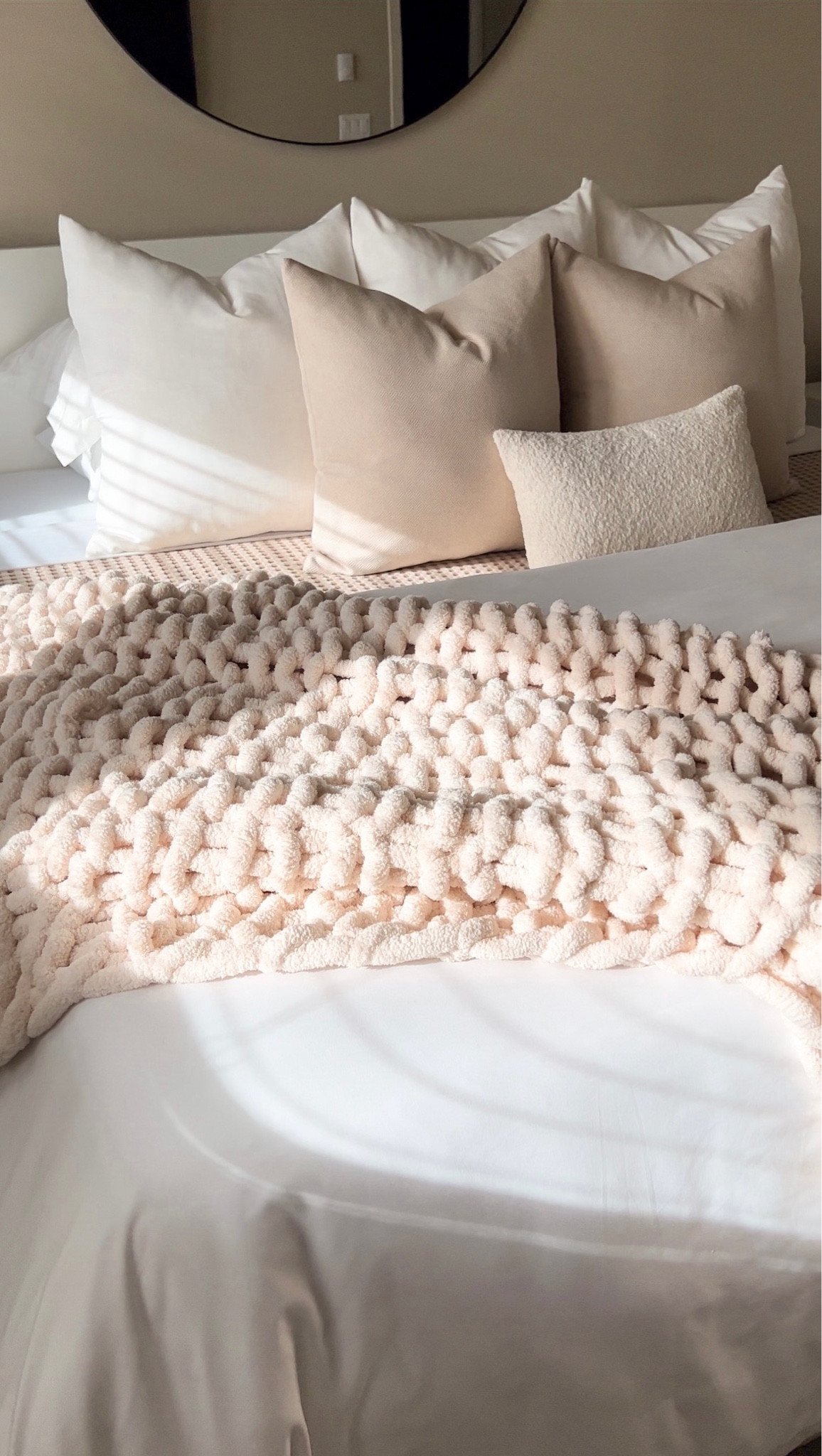 My Zen☁️💫🫶🏽



Bedroom, bedroom decor, bedroom inspo, beds, bed sheets, bed pillows, bed throw pillows, bed comforter, home decor, throw blanket, throw pillows, Amazon home decor, Amazon finds

#LTKhome #LTKstyletip #LTKunder50