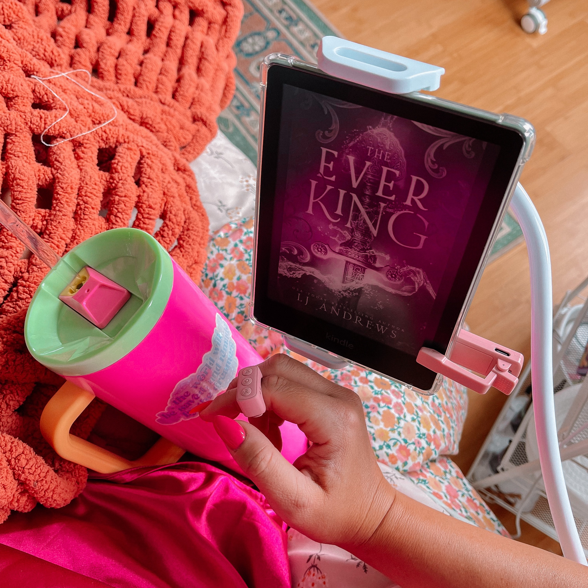 I promise you, there’s no better gift for a Kindle owner than a holder and page turner. Bonus points for the cutest + most functional water bottle  

#LTKSeasonal #LTKHome #LTKFindsUnder50
