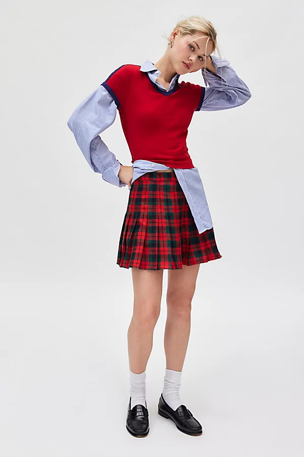 Urban Renewal Vintage Plaid Pleated Mini Skirt in Red, Women's at Urban Outfitters | Urban Outfitters (US and RoW)