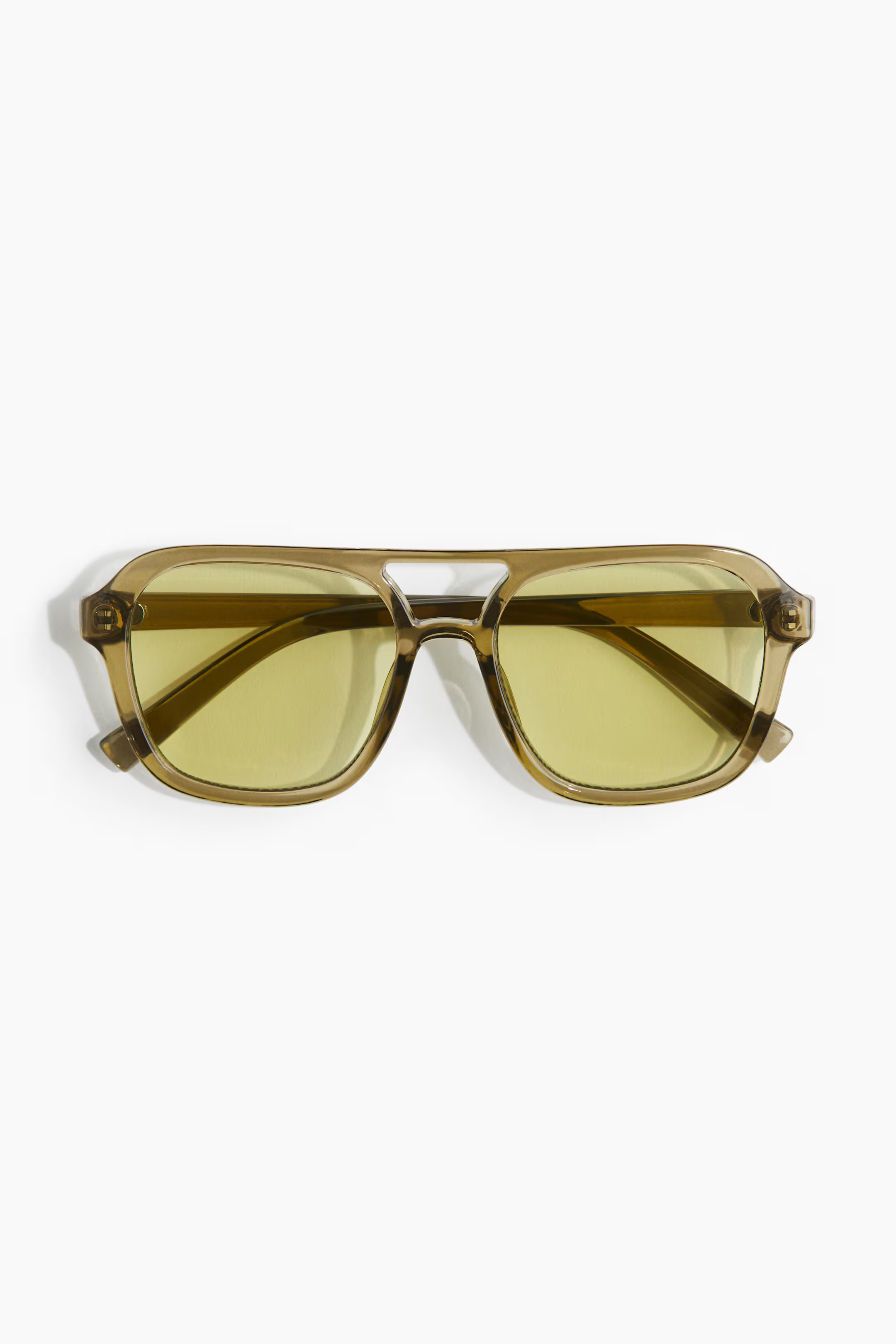 Sunglasses | H&M (UK, MY, IN, SG, PH, TW, HK)