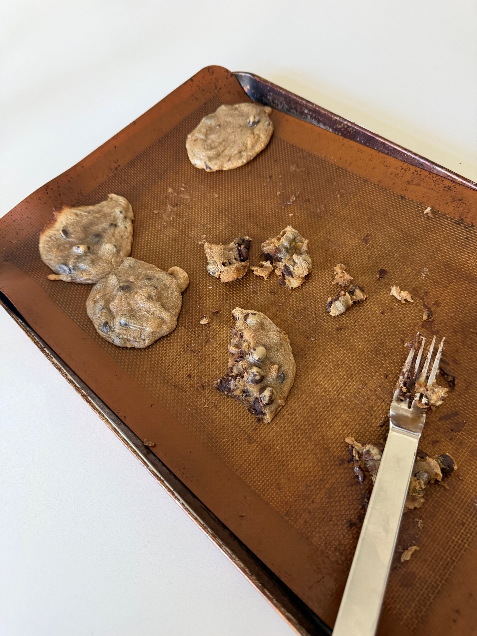 Ingredients:
• 1 scoop peanut butter protein 
• 2 ripe bananas
• 3/4 cup tahini
• chocolate chips
Instructions
1. Preheat oven to 350°F
2. Mash bananas until smooth
3. Mix in protein powder + tahini until combined
4. Fold in chocolate chips if using
5. Scoop into cookies (6 large or 12 smaller)
6. Bake for 10-12 minutes
7. Let cool slightly — they firm up as they sit

They won’t get hard. I eat them with a fork. They’re kind of like a banana chocolate chip mushy cookie. I like them! ￼

#LTKfitnessgoals #LTKfoodie #LTKHome