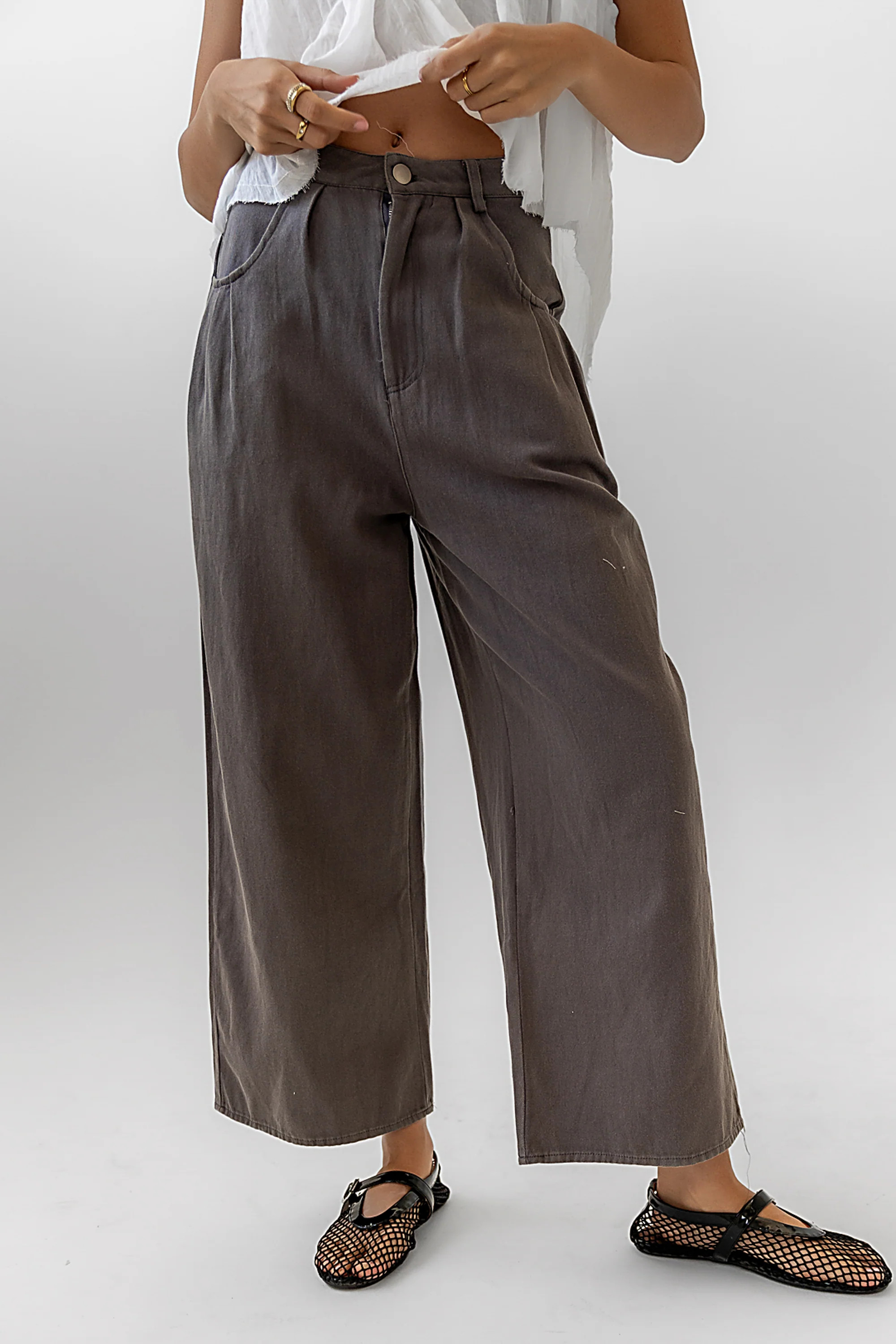Casey Cropped Wide Leg Pants in Grey | Böhme US