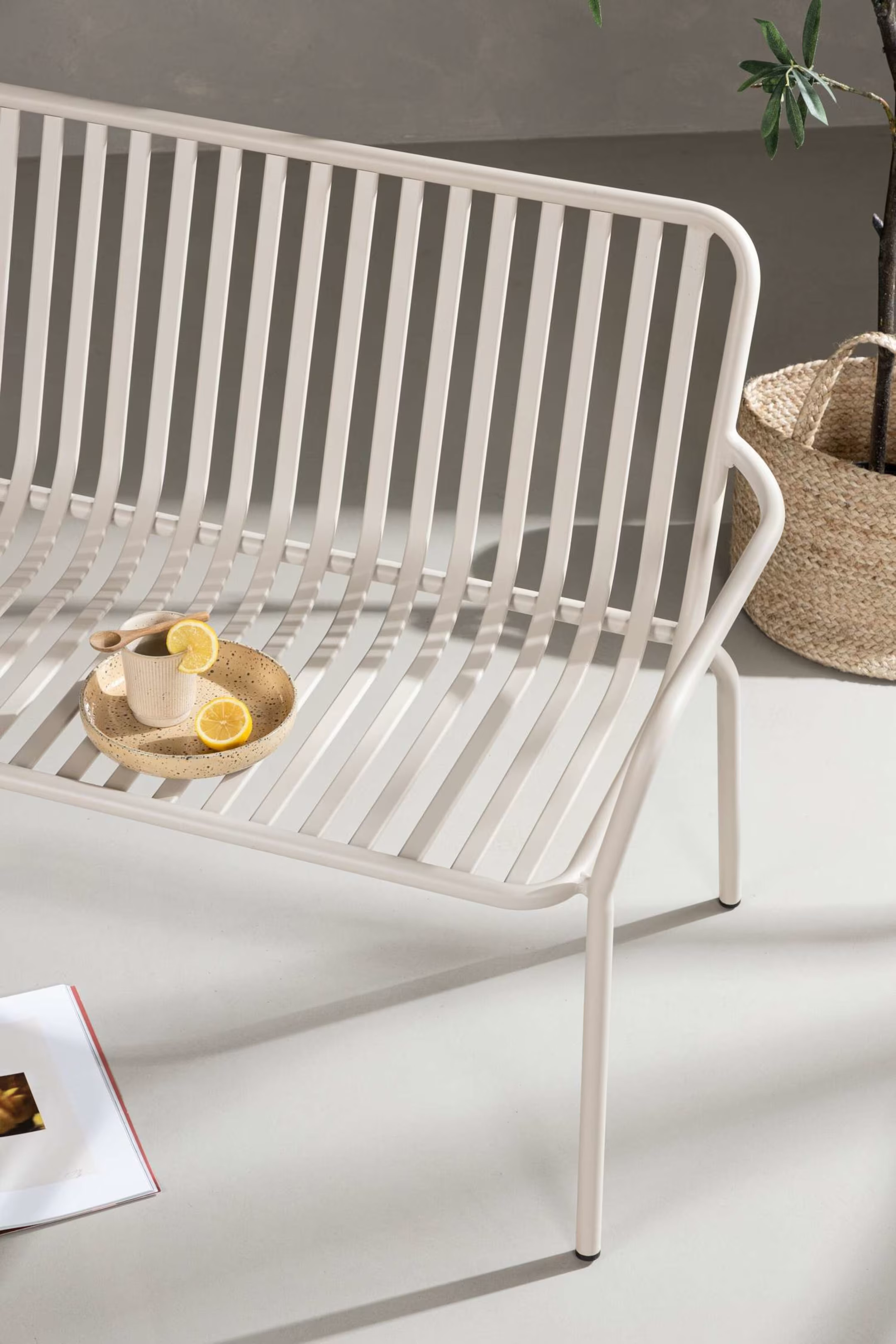 Peking Bank | H&M (DE, AT, CH, NL, FI)