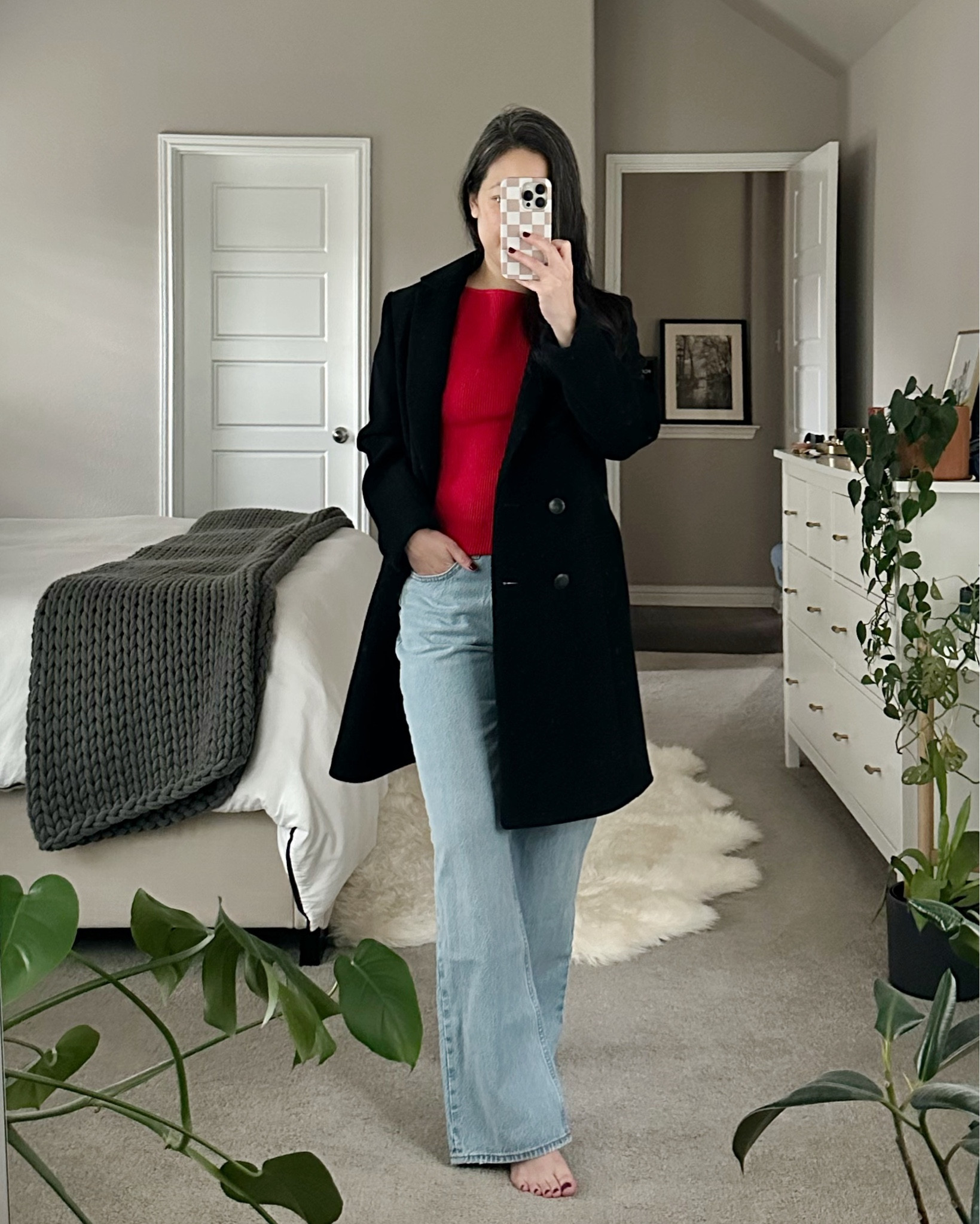 the sézane johnson coat is 💯 wearing size 4 with plenty of room for a thick sweater underneath. the tailoring is 🔥 {12.21.24}

#LTKSeasonal #LTKOver40