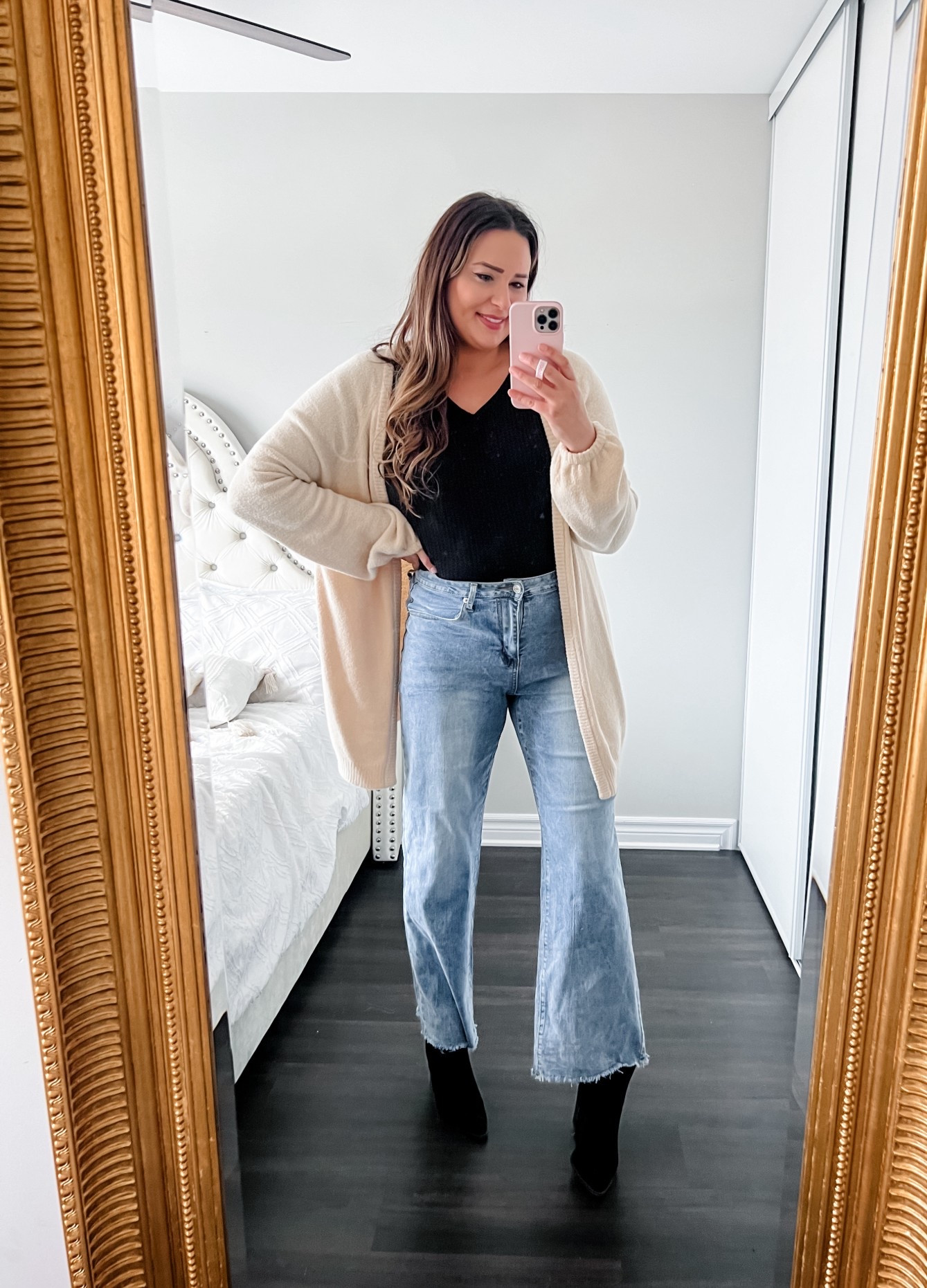 These are my favorite wide leg jeans! Not too wide and flattering on women with curves! 

#LTKShoeCrush #LTKMidsize #LTKSaleAlert