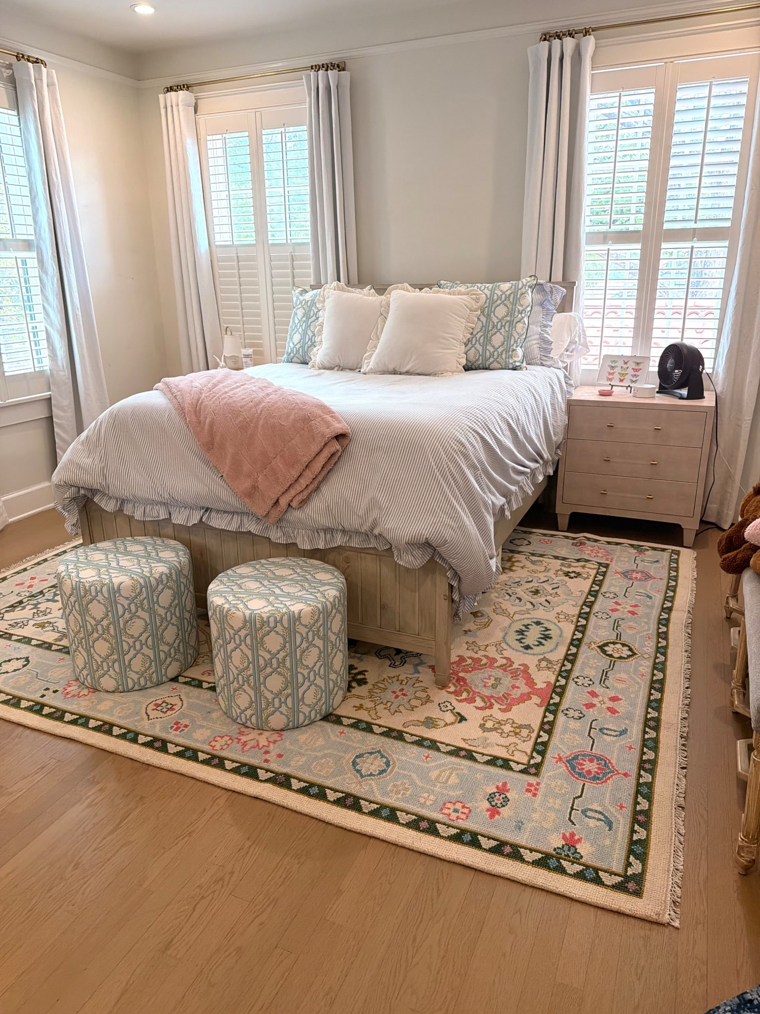 Chappells room isn’t quite done but we’re getting closer & I wanted to show y’all this rug! Still need bright pink lamps, 1 more pillow & art.  

#LTKHome