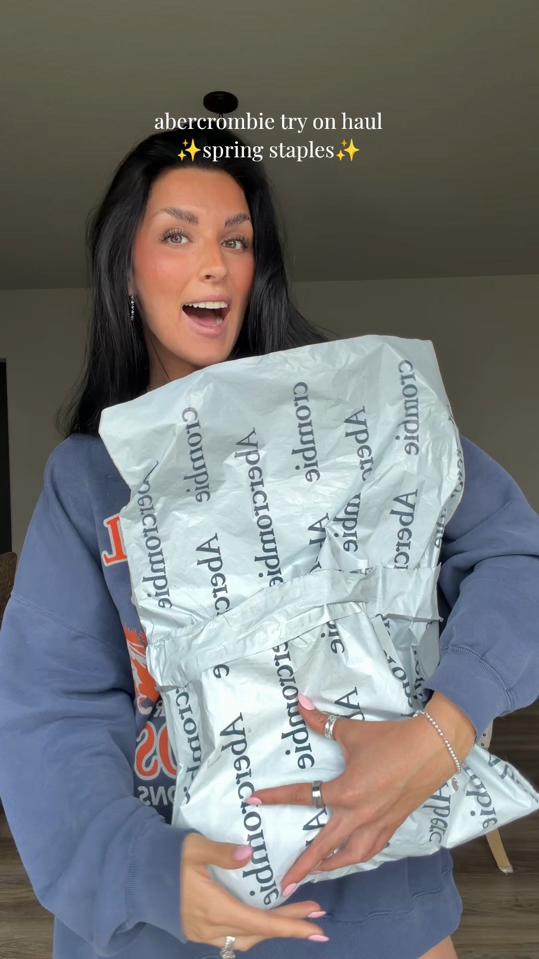 Another spring staples Abercrombie try on haul! I got a size small in both tops, and 29 (US 8) in the jeans @abercrombie 



#LTKSaleAlert #LTKootd #LTKTall