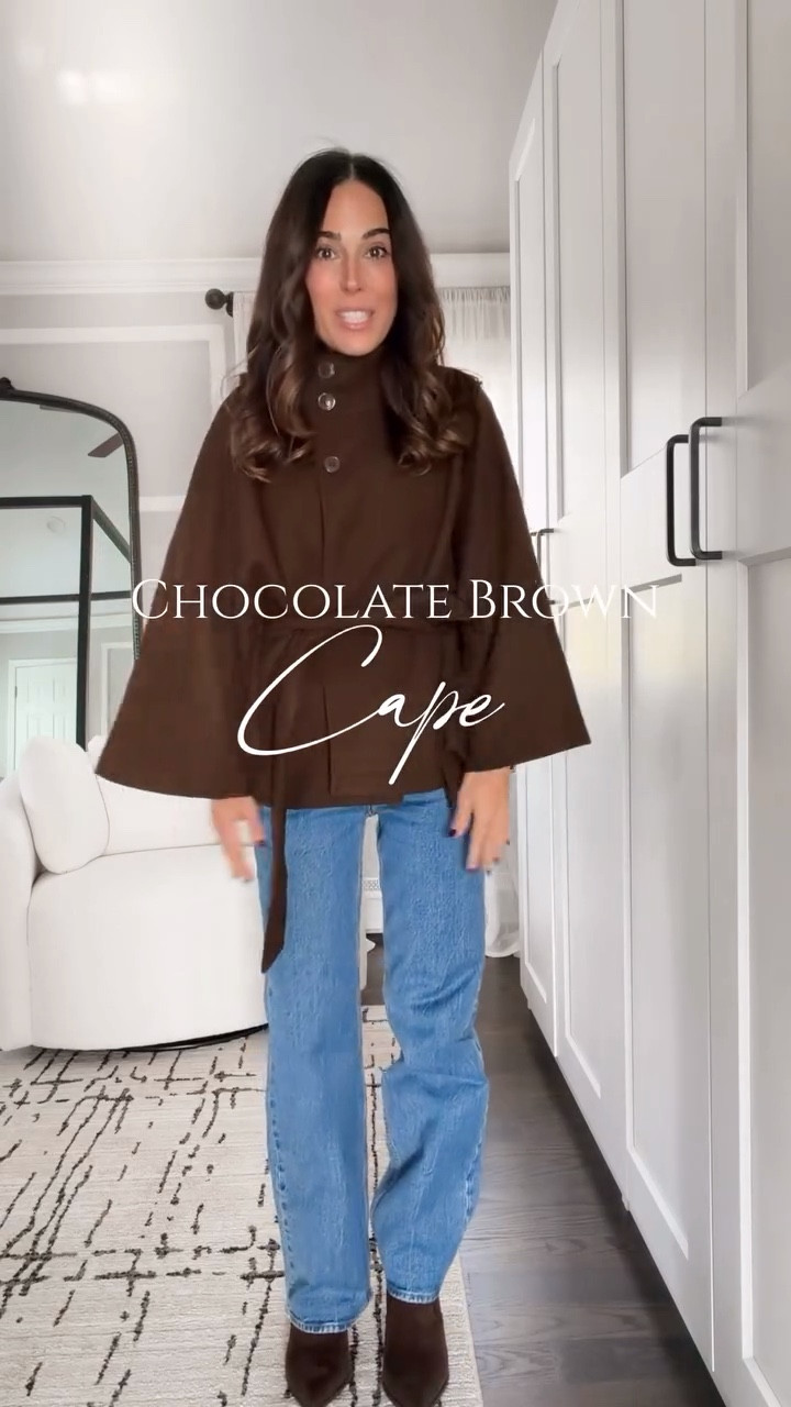 The chocolate brown cape I didn’t know I needed 🤎🍫 Such an elevated Amazon find — warm, chic, and so easy to throw on with denim and boots. Perfect for holiday errands, dinners, or when you want to look put together with zero effort. Wearing size small

#LTKFindsUnder100 #LTKHoliday #LTKSeasonal