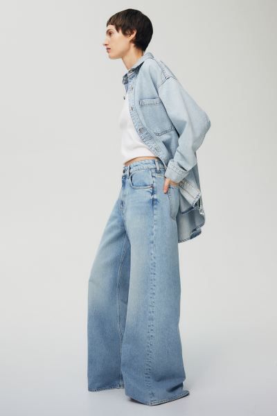 Wide High Jeans - High waist - Long - Light denim blue - Ladies | H&M GB | H&M (UK, MY, IN, SG, PH, TW, HK)