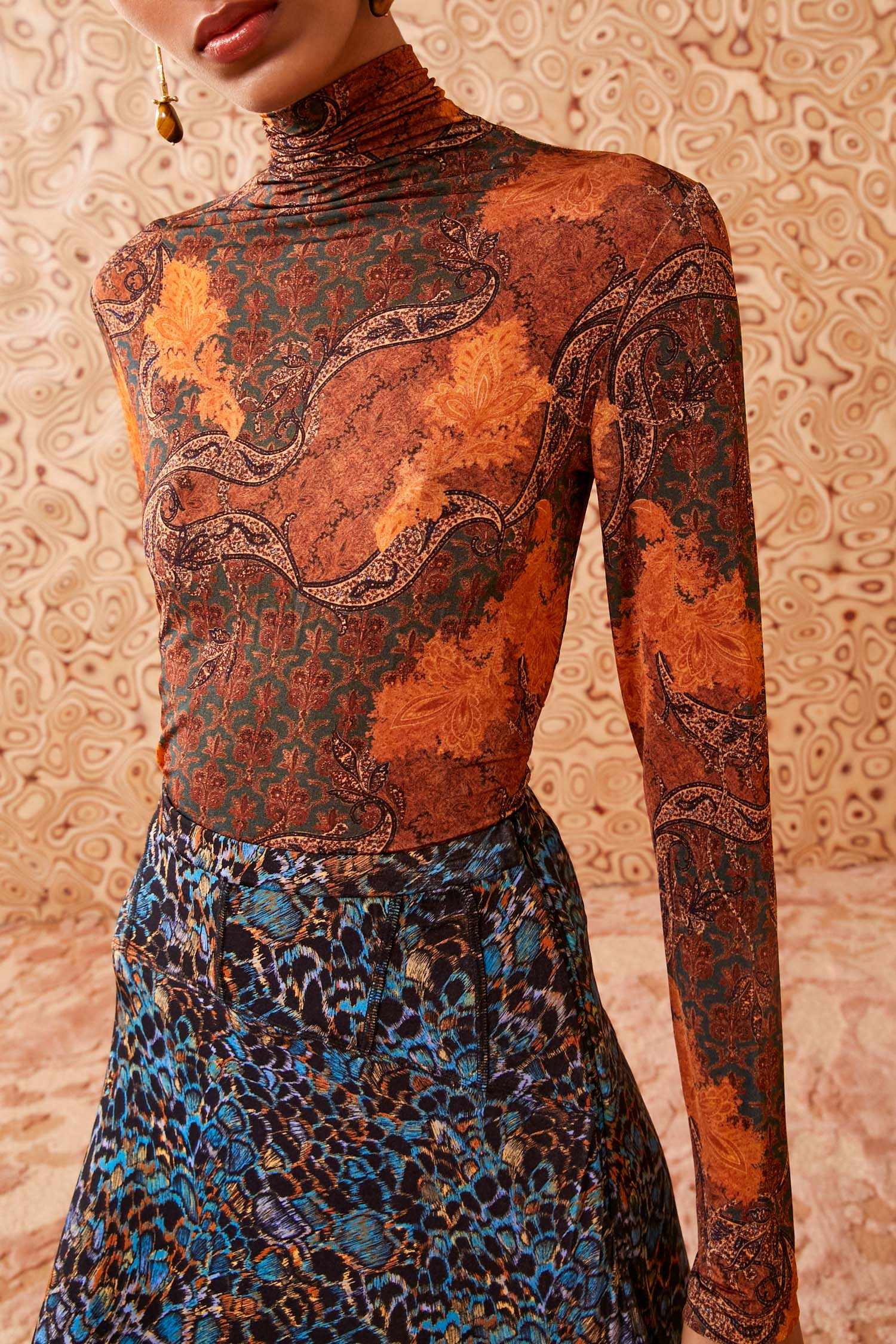 Aurelia Turtleneck

      Amber | Ulla Johnson