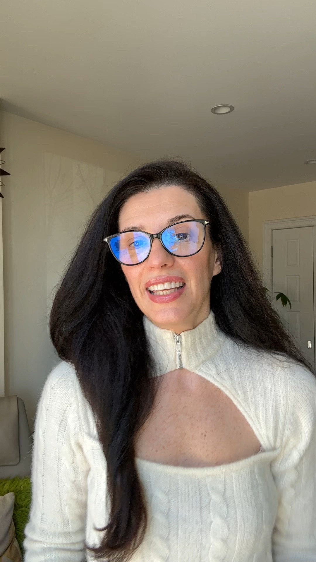 #LTKVideo #LTKstyletip #LTKbeauty