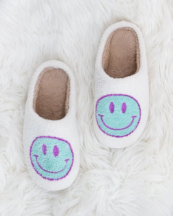 Smiley Face Mint Slippers | Grace and Lace