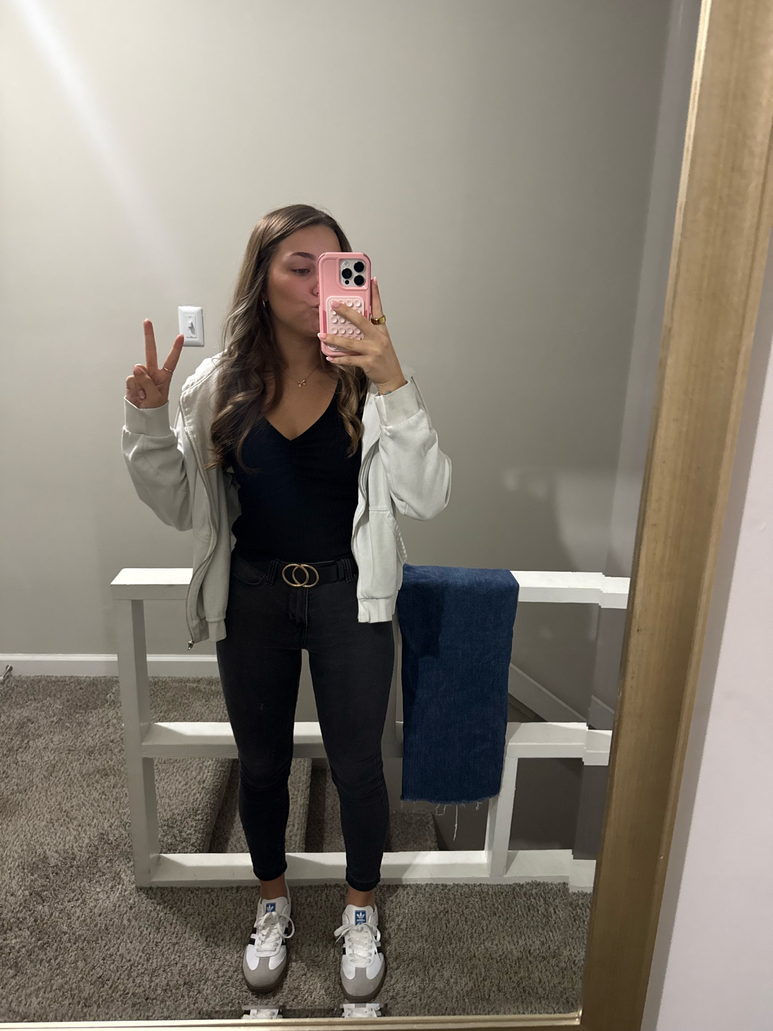 Cute casual outfit! :)