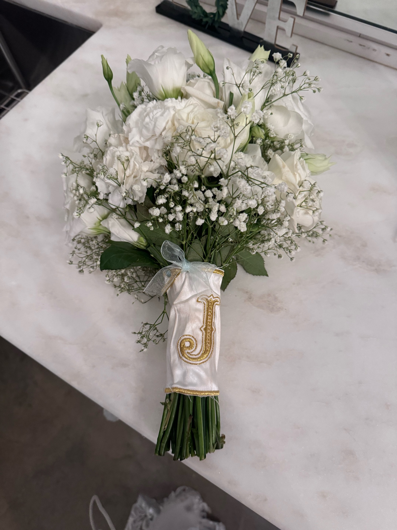 Bouquet//wedding bouquet//personalized bouquet//bouquet wrap//bride//weddings//wedding flowers//monogram bouquet wrap//wedding day

#LTKWedding #LTKFindsUnder50