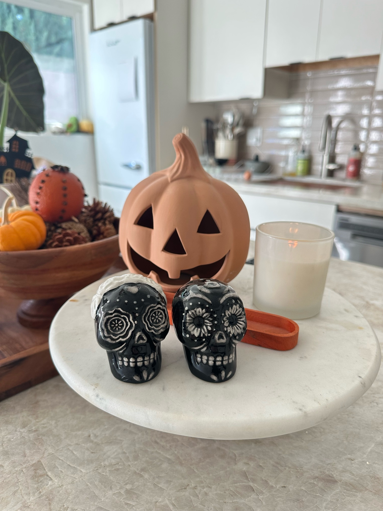 Halloween kitchen decor 
.
.
.
#halloweentarget #target #targetfall #walmart #marshalls #halloweendecor

#LTKfamily #LTKHalloween #LTKhome