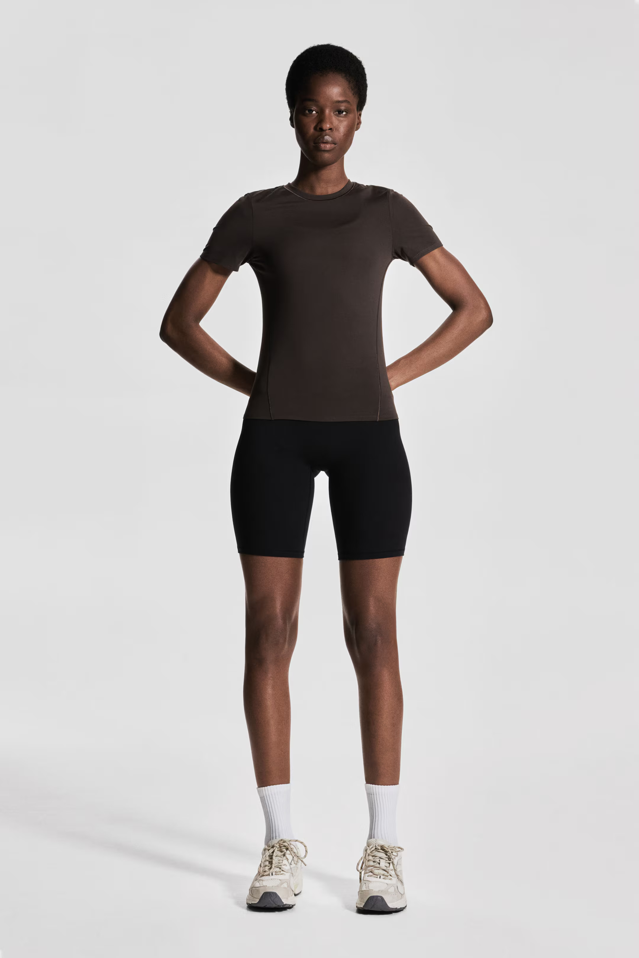 Sports top with DryMove™ | H&M (UK, MY, IN, SG, PH, TW, HK)