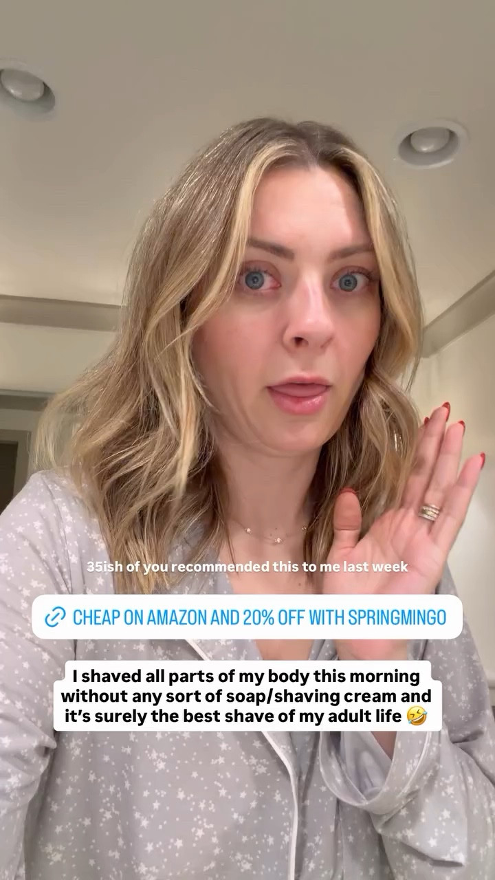 I shaved all parts of my body this morning without any sort of soap/shaving cream and it’s surely the best shave of my adult life 🤣 35ish of you recommended this to me last week @paigetraederstanley