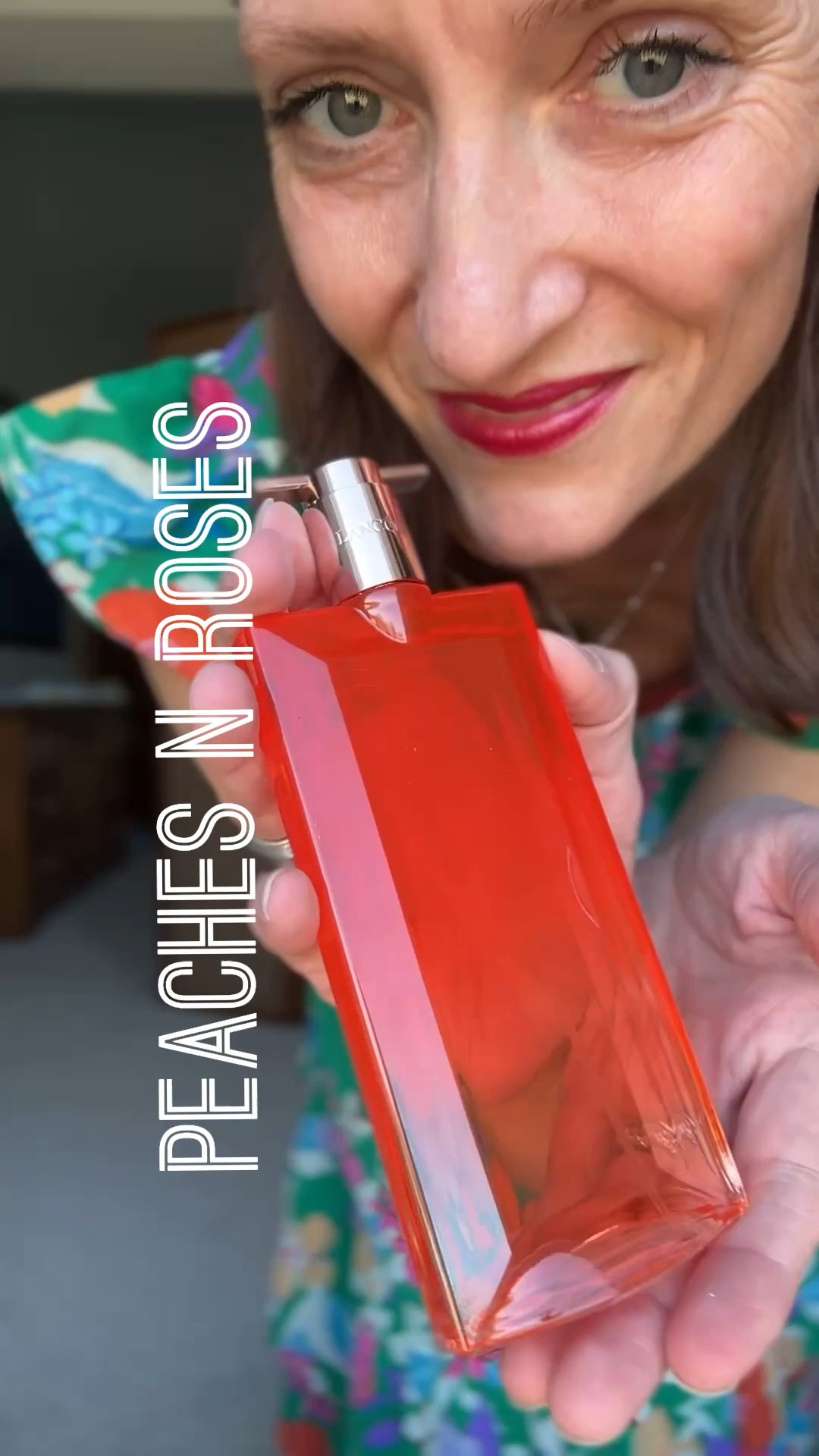 Soft, fruity, and a little bit romantic 🍑🌹✨

This is that everyday perfume that feels fresh but still feminine—notes of juicy peach + soft rose that aren’t overpowering, just pretty. The kind of scent people ask you about 🤍

Light enough for daytime, but still lingers in the best way.

Perfect for:
• everyday wear
• spring + summer scents
• layering with your other favorites
• throwing in your bag for a refresh

If you love a clean, slightly sweet floral… this one is a yes 🍑

#lancome #perfume #fragrancelover #beautyfinds #springfragrance #summerfragrance #everydayluxury #scentoftheday

#LTKmomlife #LTKselfcare #LTKmorningroutine