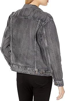 Levi's Women's Ex-Boyfriend Trucker Jacket | Amazon (US)