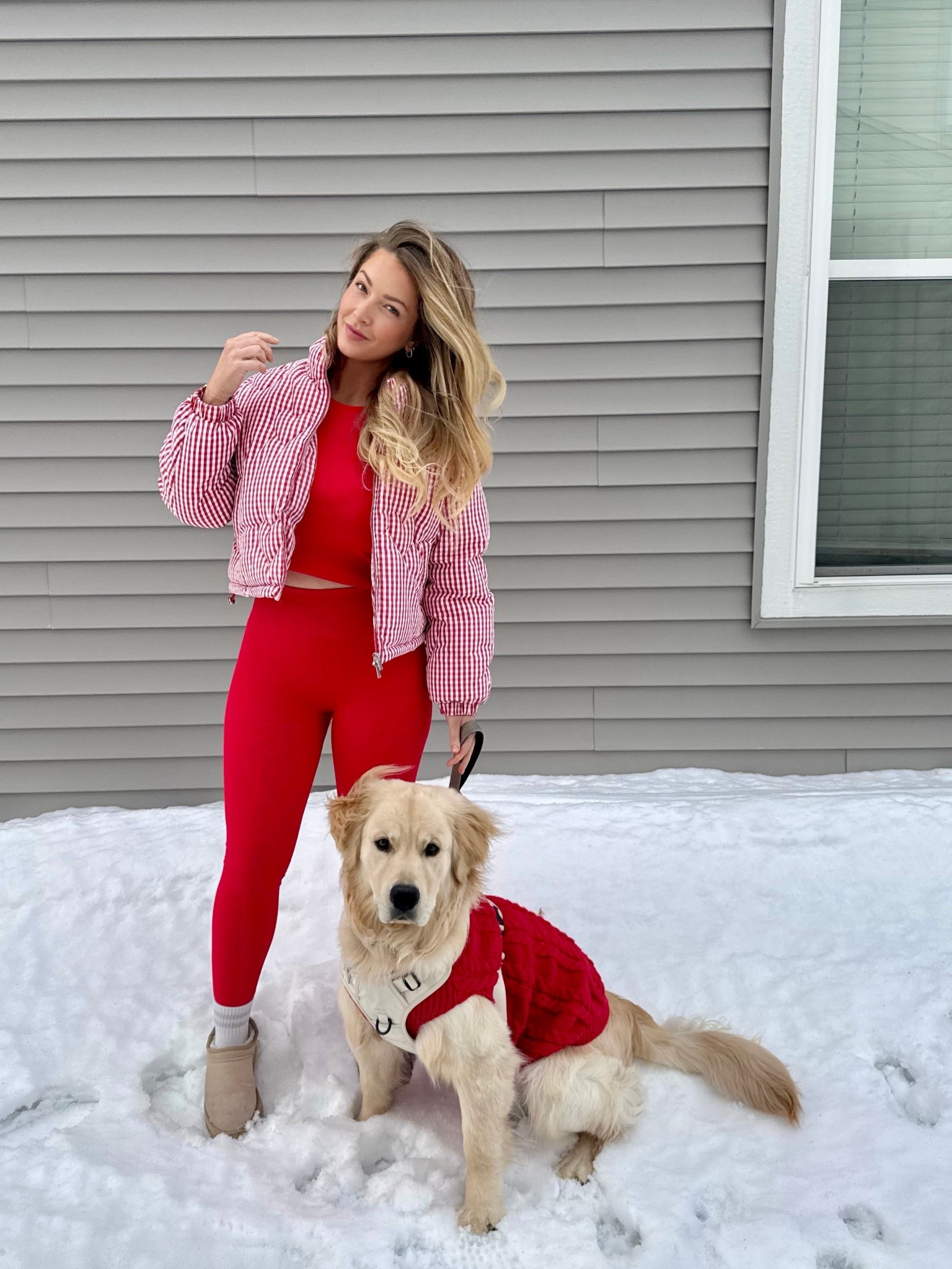 Snow day!!! ❤️❄️ My jacket is unavailable but I’ve linked similar! Sunny’s sweater is also linked 🐶🔗

#LTKFindsUnder50 #LTKootd #LTKHoliday
