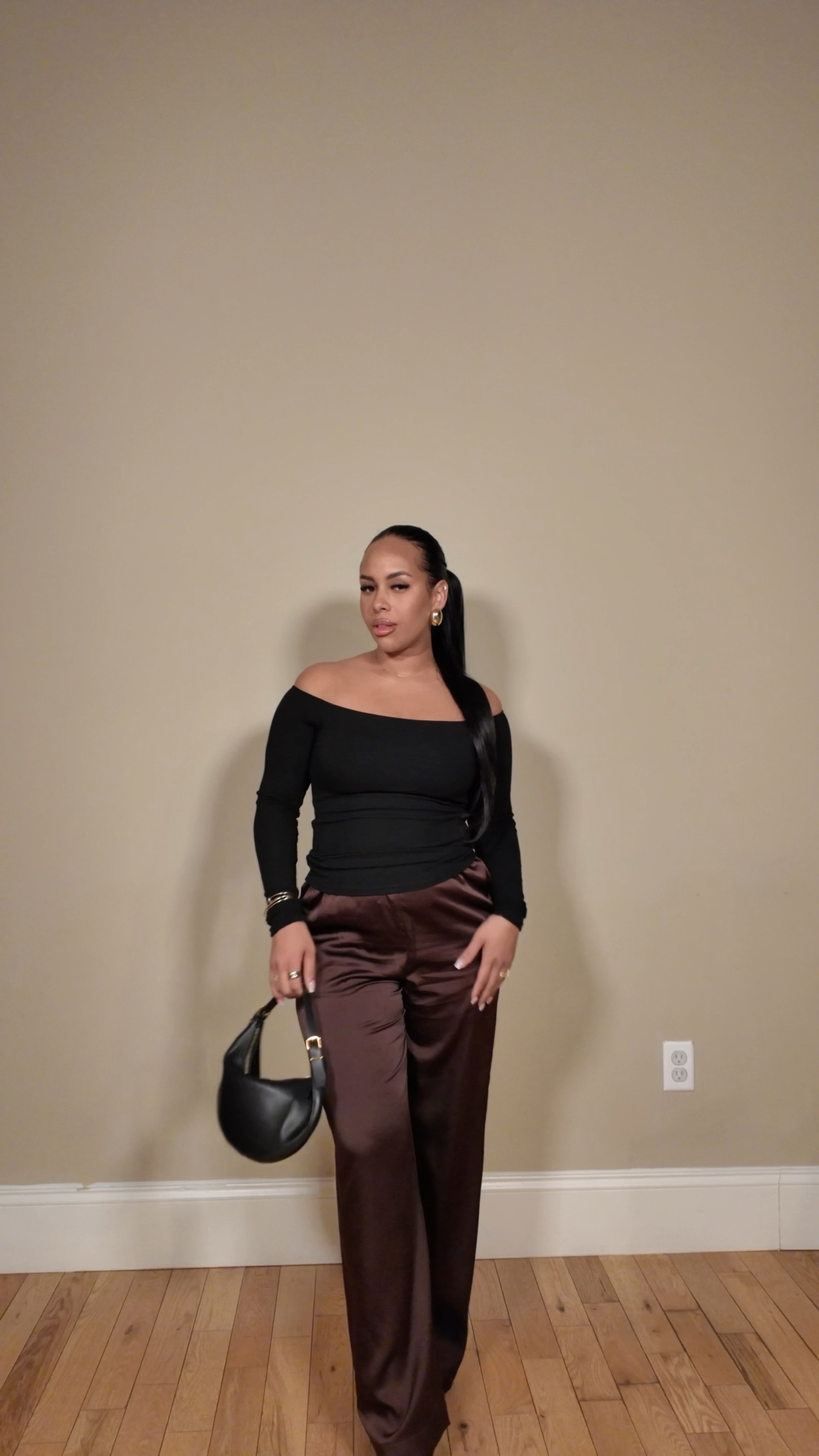Simple mom holiday outfit🤎✨ this fit is perfect for work event, girls date, date night or even hosting at home! 
Pants are old, but linked similar ones! My top has a built in bra and fits TTS! 

#LTKStyleTip #LTKHoliday #LTKParties