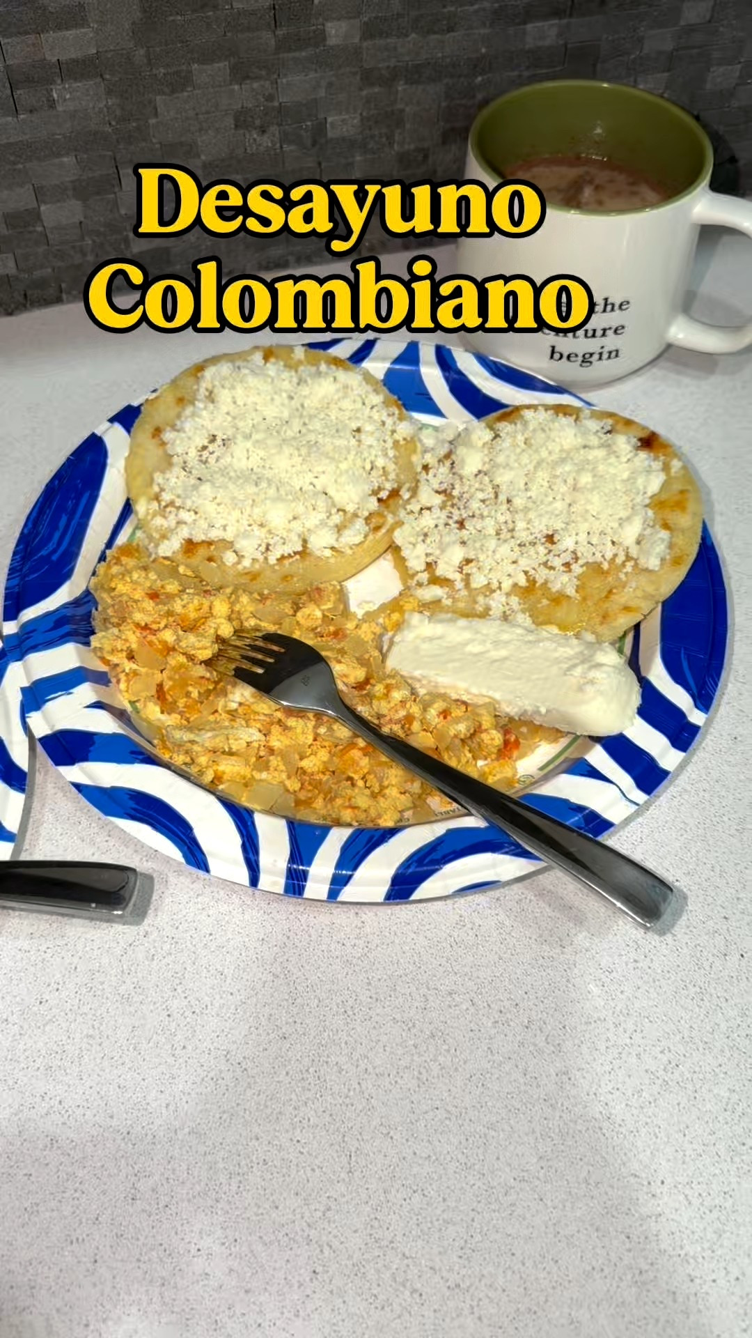 Arepita, Huevos Pericos y Chocolate Abuelita Perfecto 🇨🇴 #colombian #desayuno #food 

#LTKHome #LTKmomlife #LTKfoodie