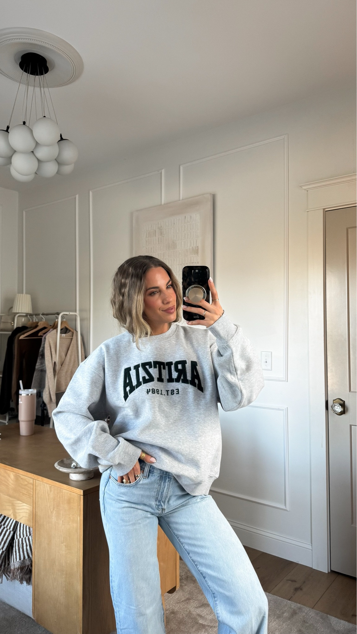 COMFY & CUTE 😍 love the color combo of this sweatshirt! sized up one

Aritzia Finds
Winter Fashion
Winter OOTD
Casual Fit
Cool Mom Fit 

 

#LTKHoliday #LTKSeasonal #LTKFindsUnder100