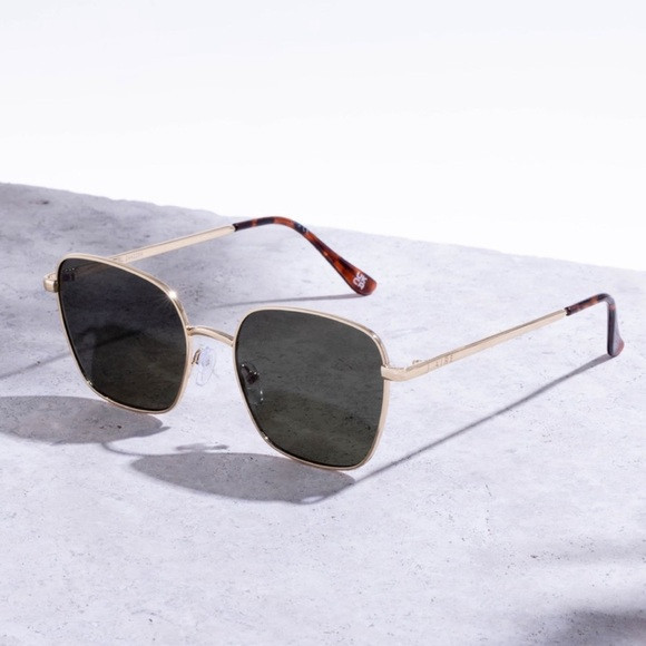 🔹NEW Aire Spiral sunglasses in gold | Poshmark