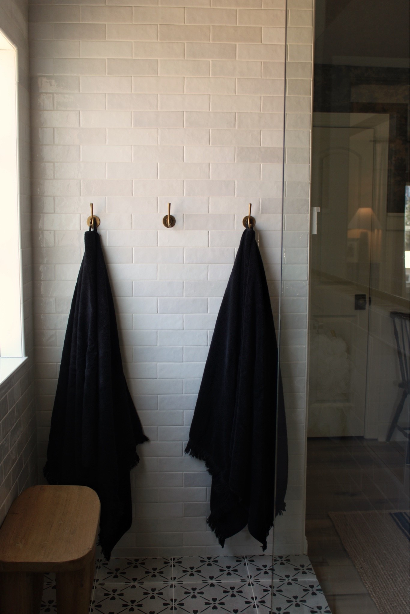 Extra long, extra plush bath towels 50% off 🖤🖤🖤 @theloomia