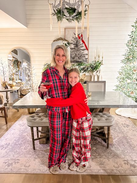Love these red plaid Christmas pajamas!

Family Christmas pajamas, plaid Christmas pajama sets, red sweatshirt, Christmas PJ’s for Her.
Family Christmas pajamas.
#target #holiday 

#LTKfamily #LTKHoliday #LTKSeasonal