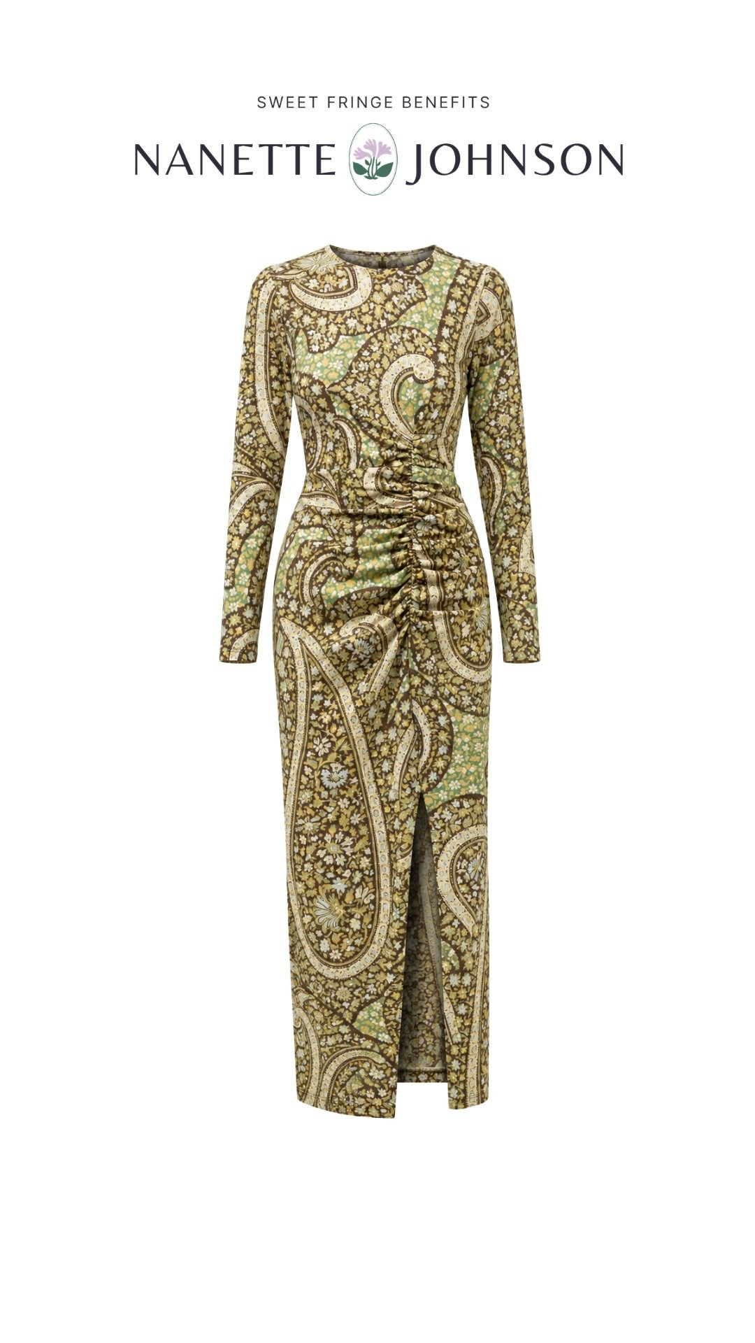 Well, I can see why this dress is our best seller of the week! That gorgeous paisley print and the ruching at the waist make it quite a standout, without needing much else.