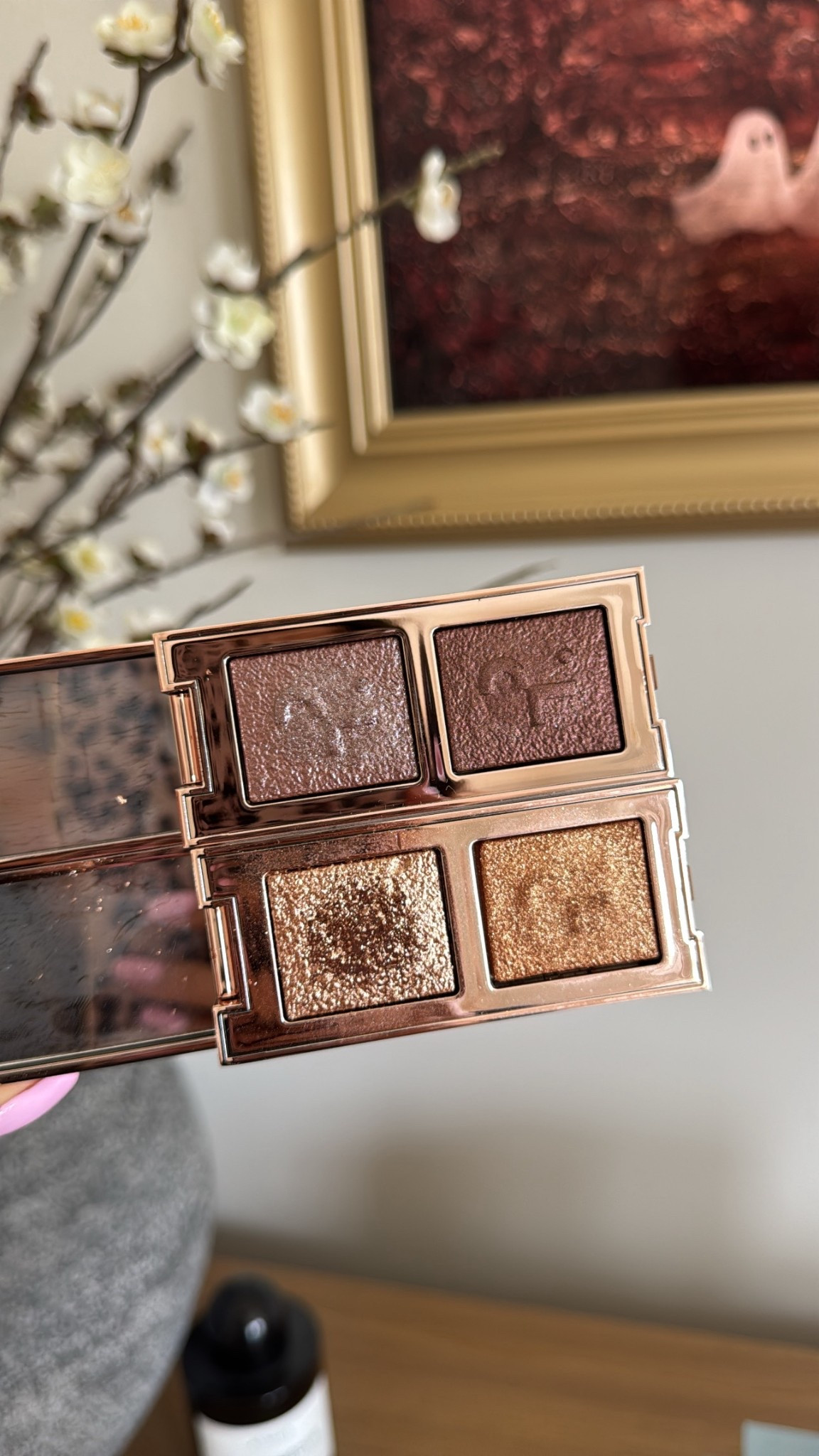 Eyeshadow duos!! The pigment is so good and the shimmer is crazy! ✨ really easy for creating a shimmery eye look

Top shade is ‘Still at the Club’ and bottom shade is ‘Do You Know Who I Am?'
 

#LTKBeauty