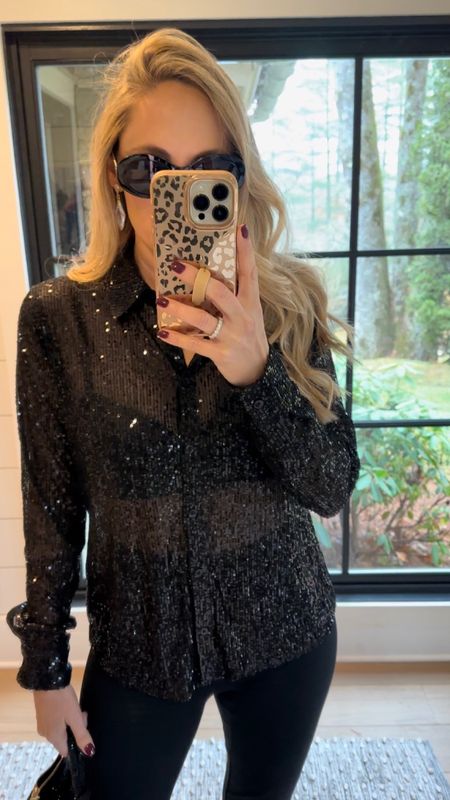 Quick and easy cute holiday outfit or night out outfit with this sequin metallic top! 

#LTKstyletip #LTKfindsunder100 #LTKover40